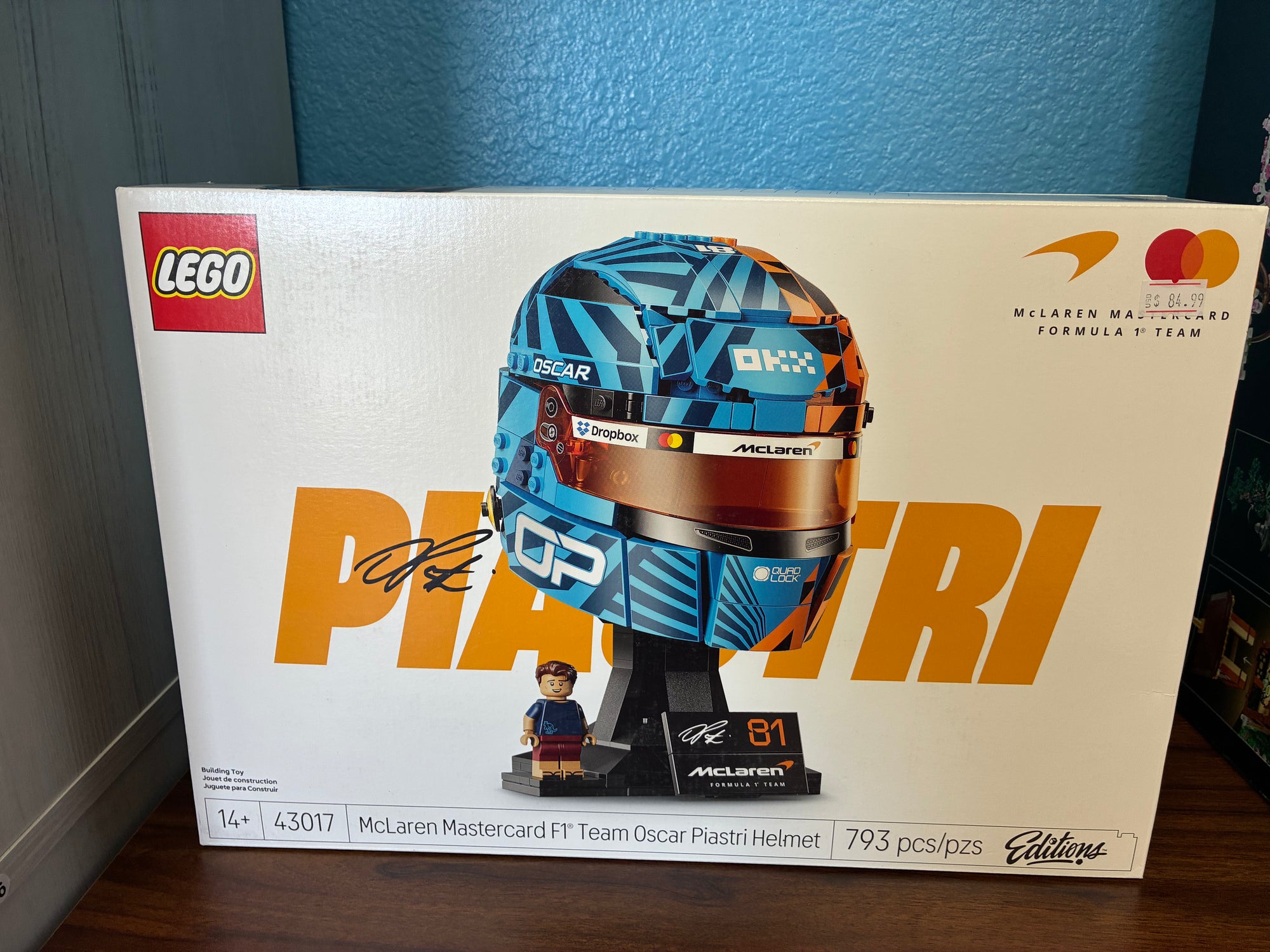 43017 McLaren Mastercard F1 Team Oscar Piastri Helmet - Sealed