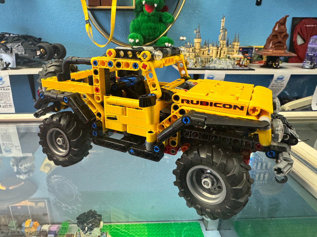 42122 Technic Jeep Wrangler - Used