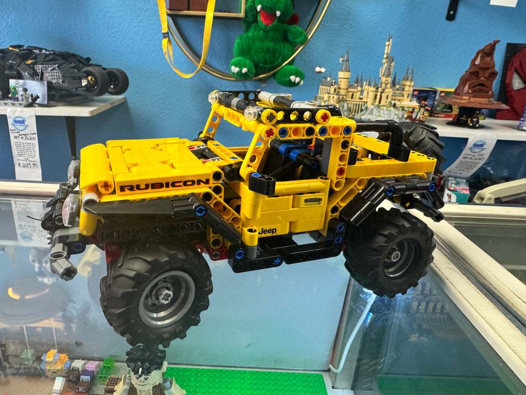 42122 Technic Jeep Wrangler - Used