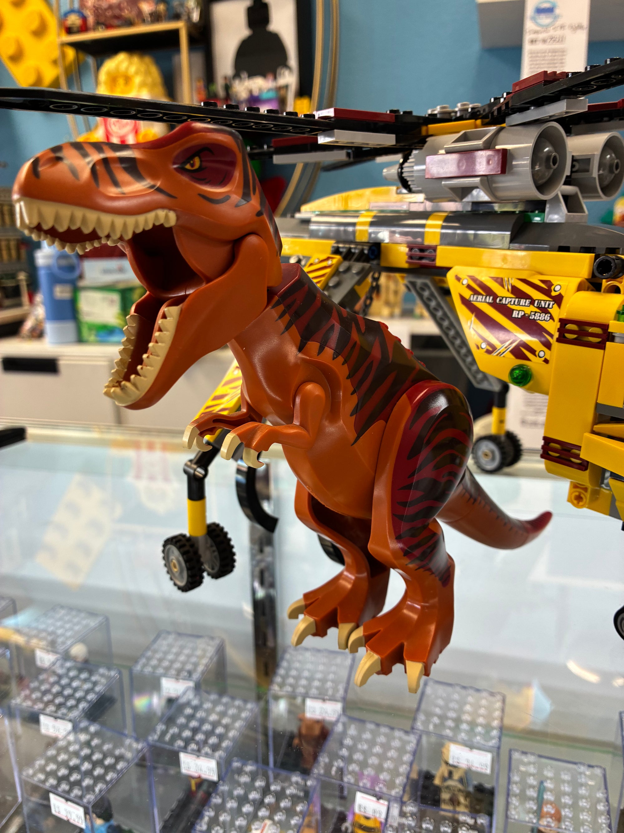 5886 Dino T-Rex Hunter *MISSING 4-WHEELER & 1 FIG* - Used