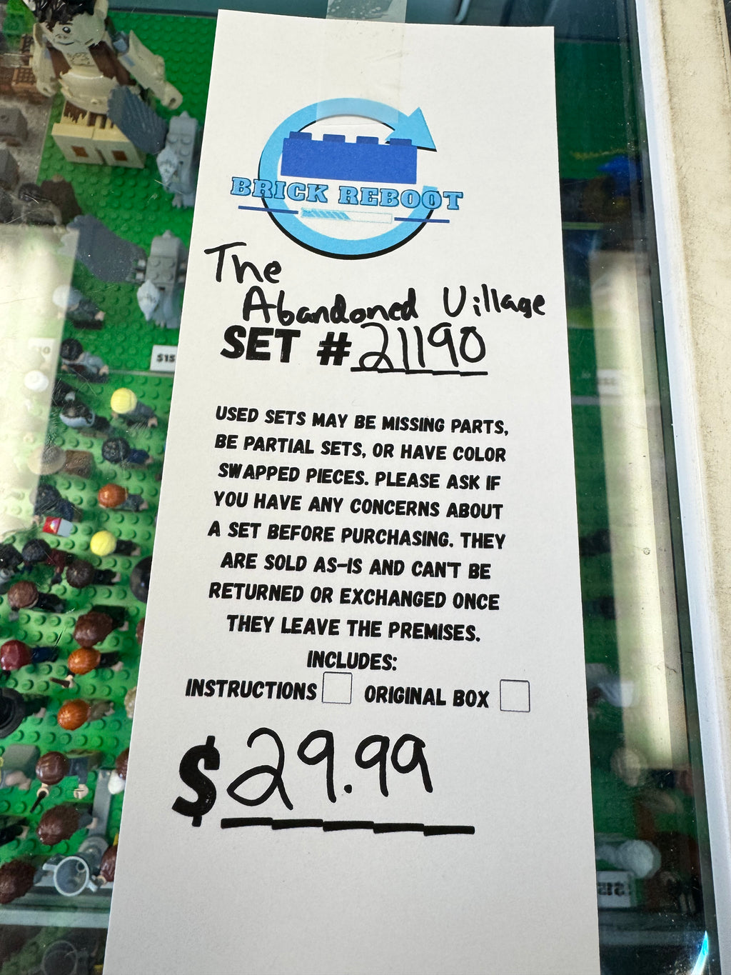 21190 Minecraft The Abandon Village - Used