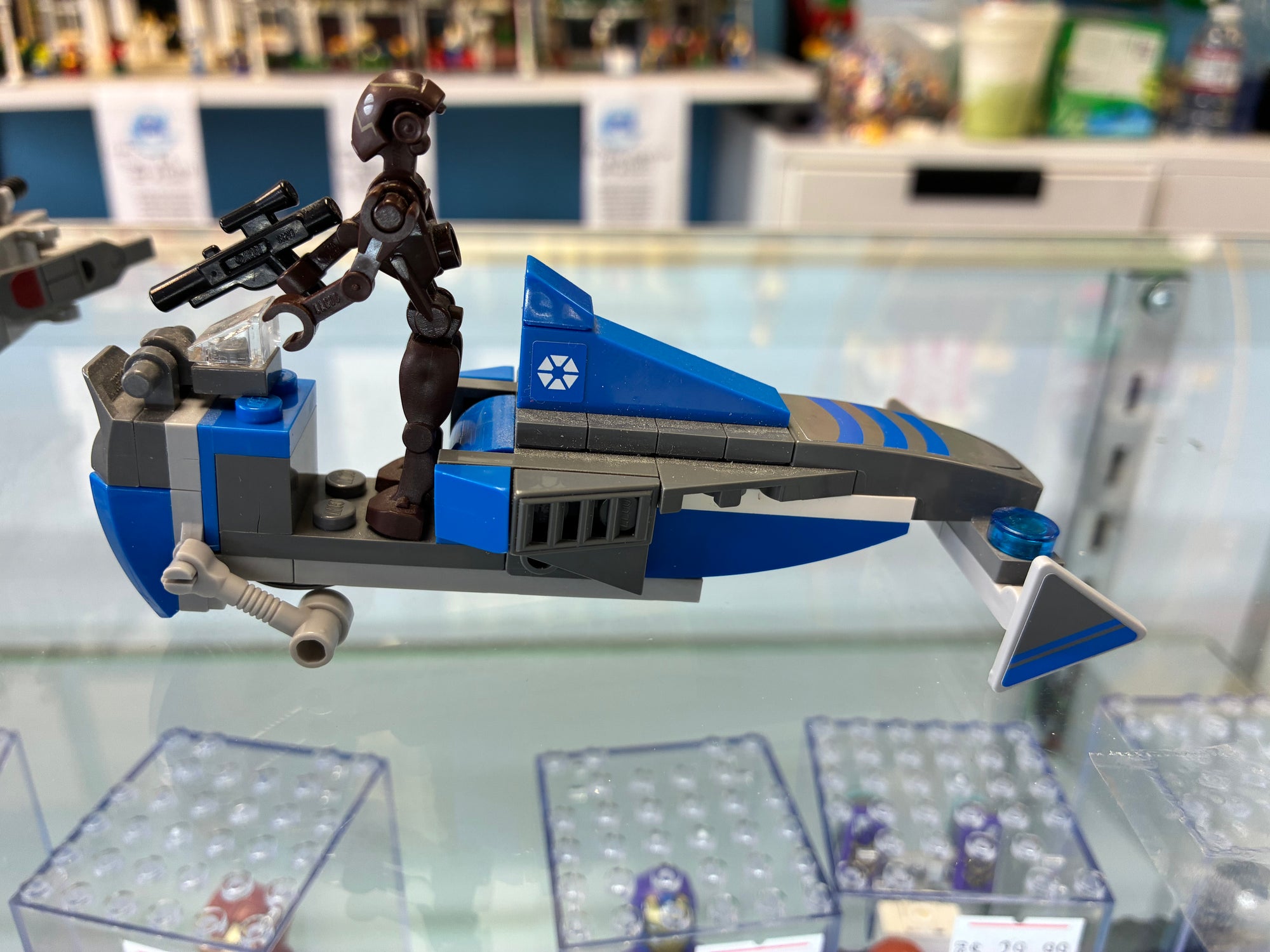 75012 Star Wars Barc Speeder with SideCar *MISSING 1 DROID* - Used