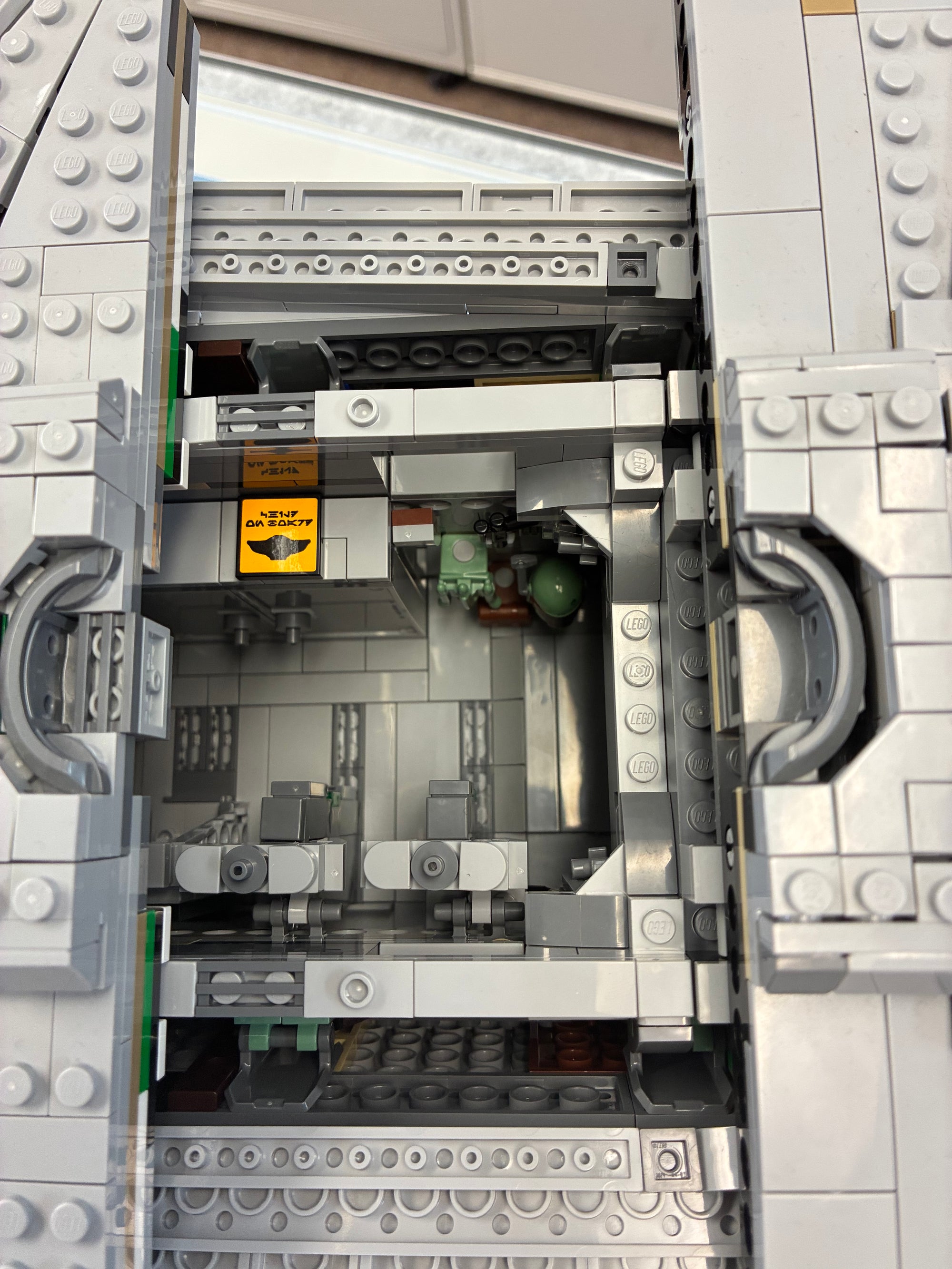 75331 Star Wars UCS The Razor Crest - Used