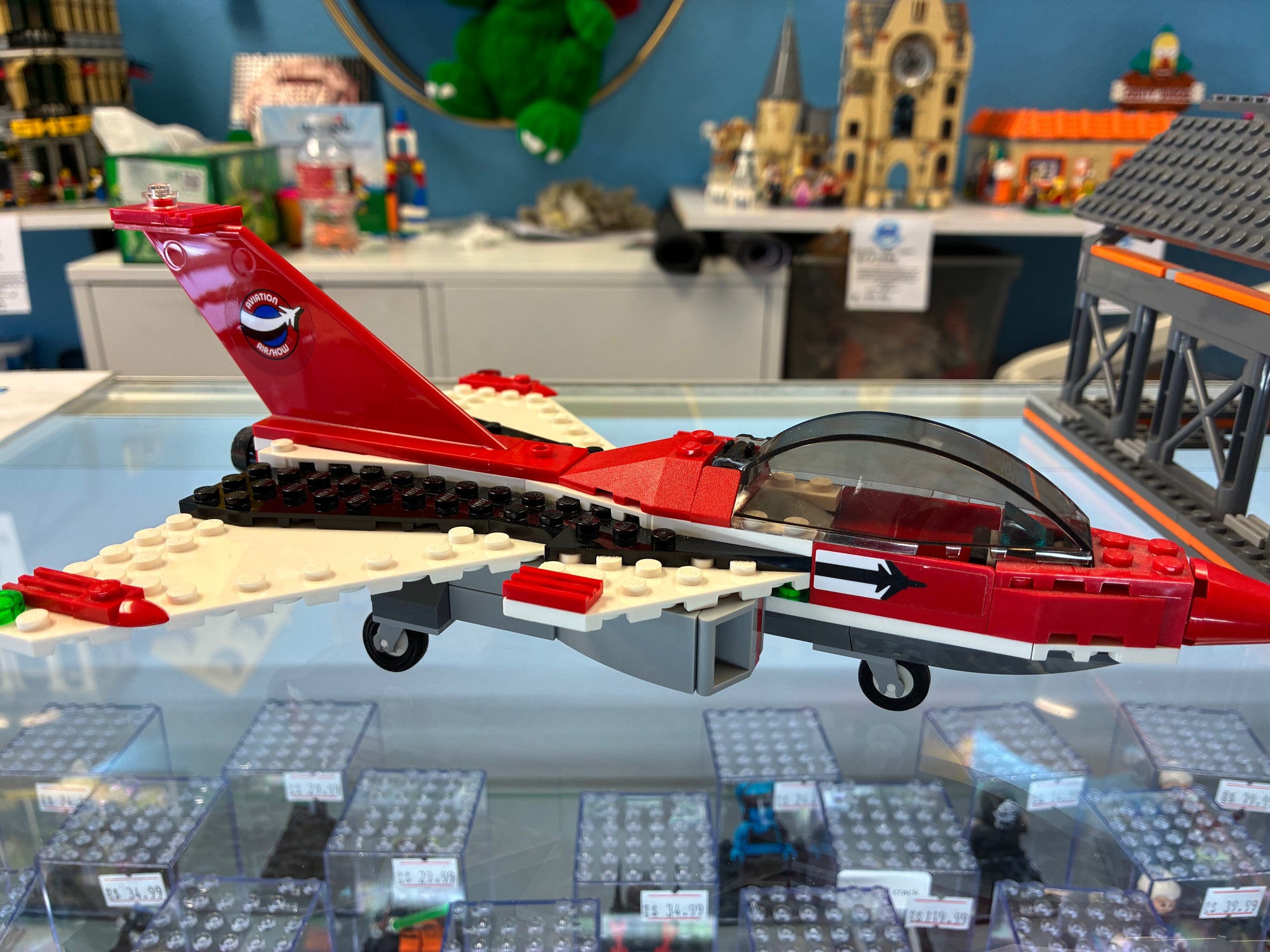 60103 City Airport Airshow *MISSING 3 FIGS & CART* - Used