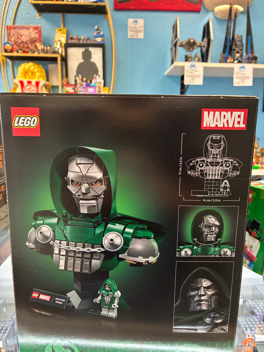 76345 Marvel Doctor Doom Bust - Sealed