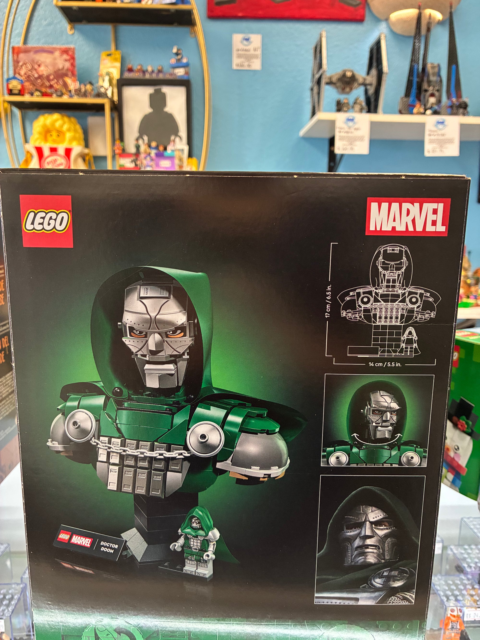 76345 Marvel Doctor Doom Bust - Sealed