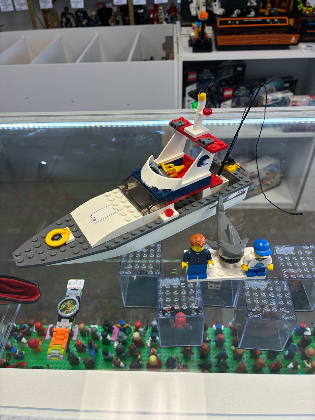 4642 City: Fishing Boat - Used