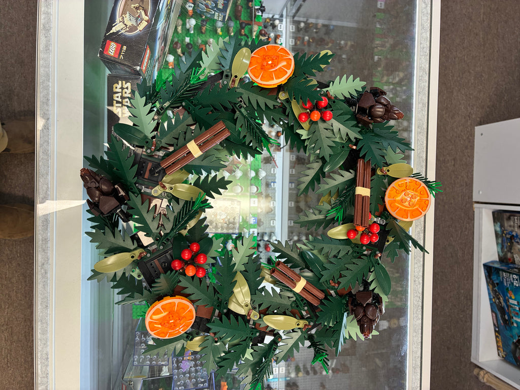10340 Botanical Collection Wreath