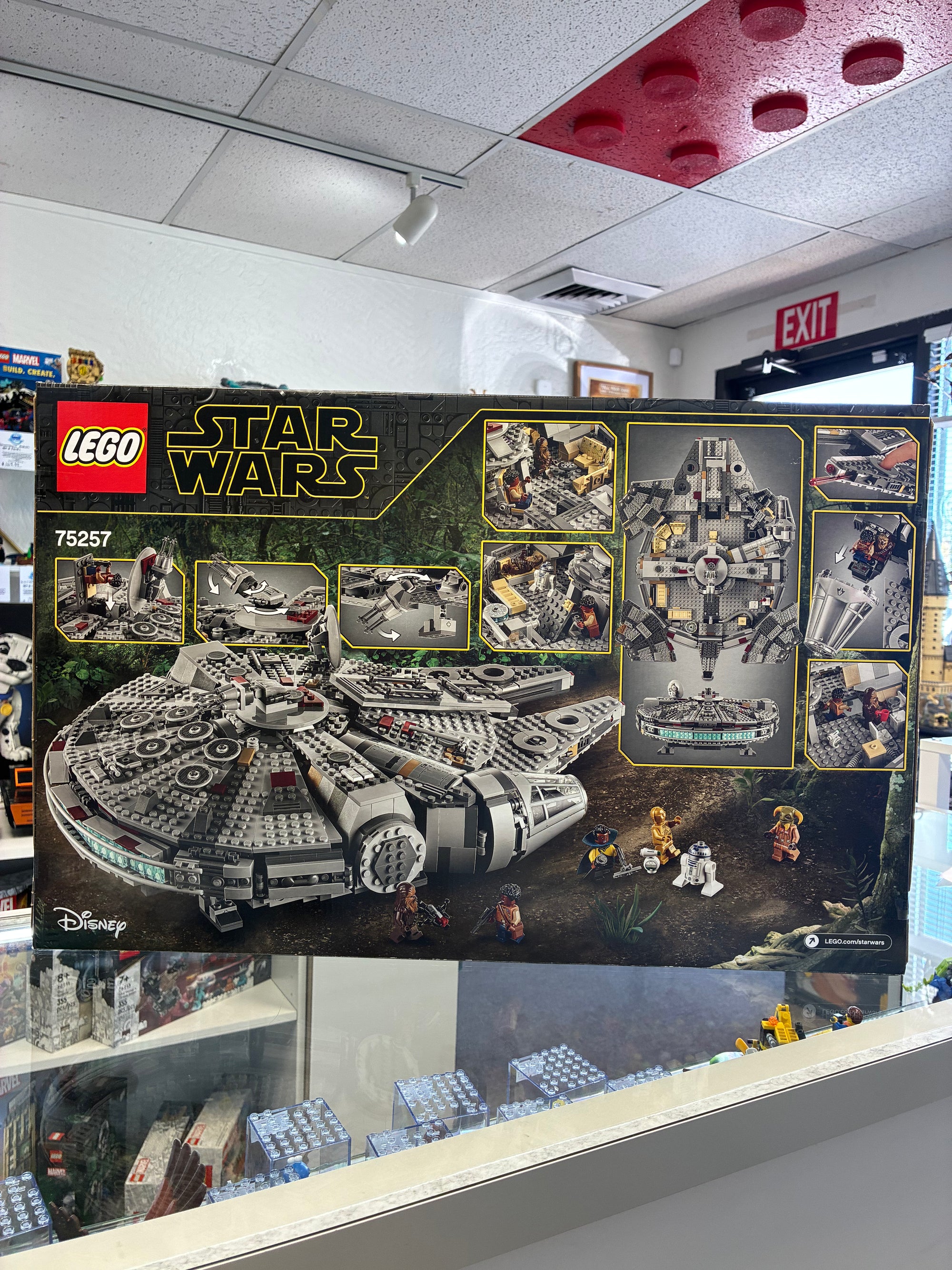 75257 Star Wars: Millennium Falcon - Sealed