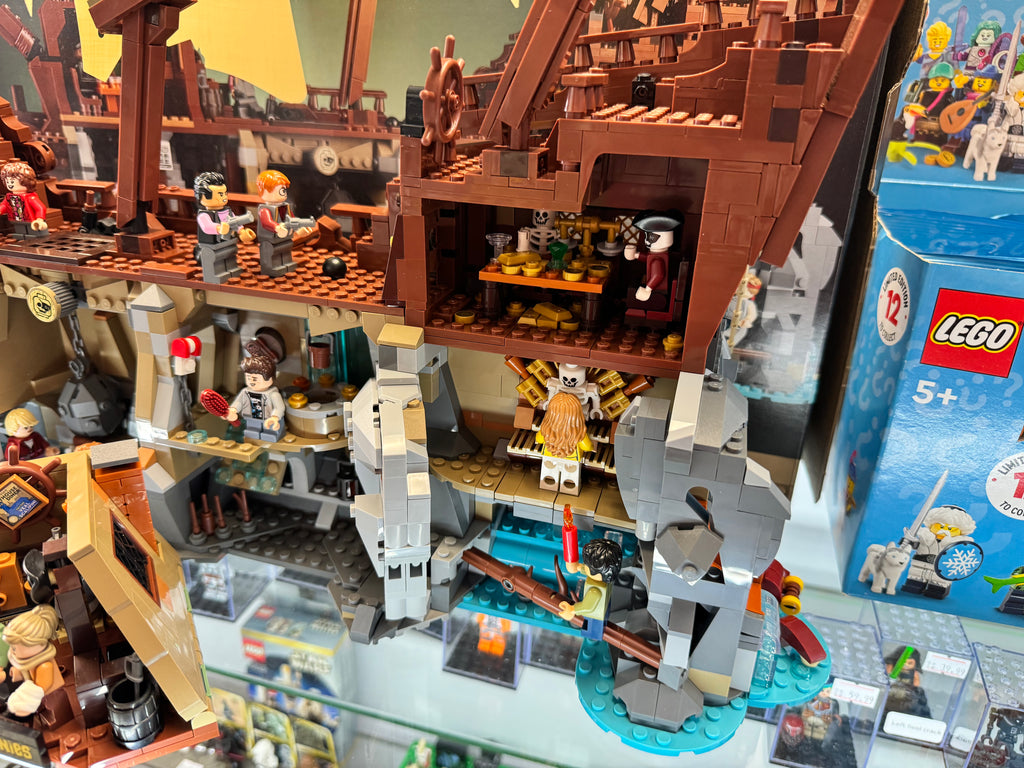 21363 The Goonies Pirate Ship plus 40773 Walshes Attic - Used