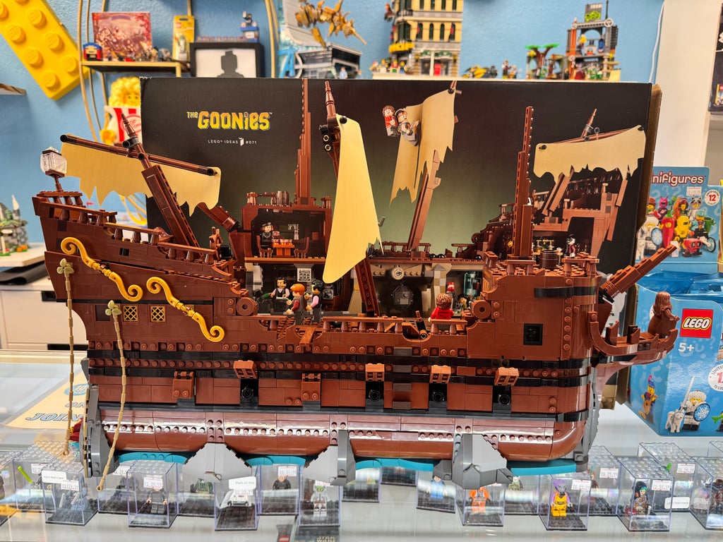 21363 The Goonies Pirate Ship plus 40773 Walshes Attic - Used