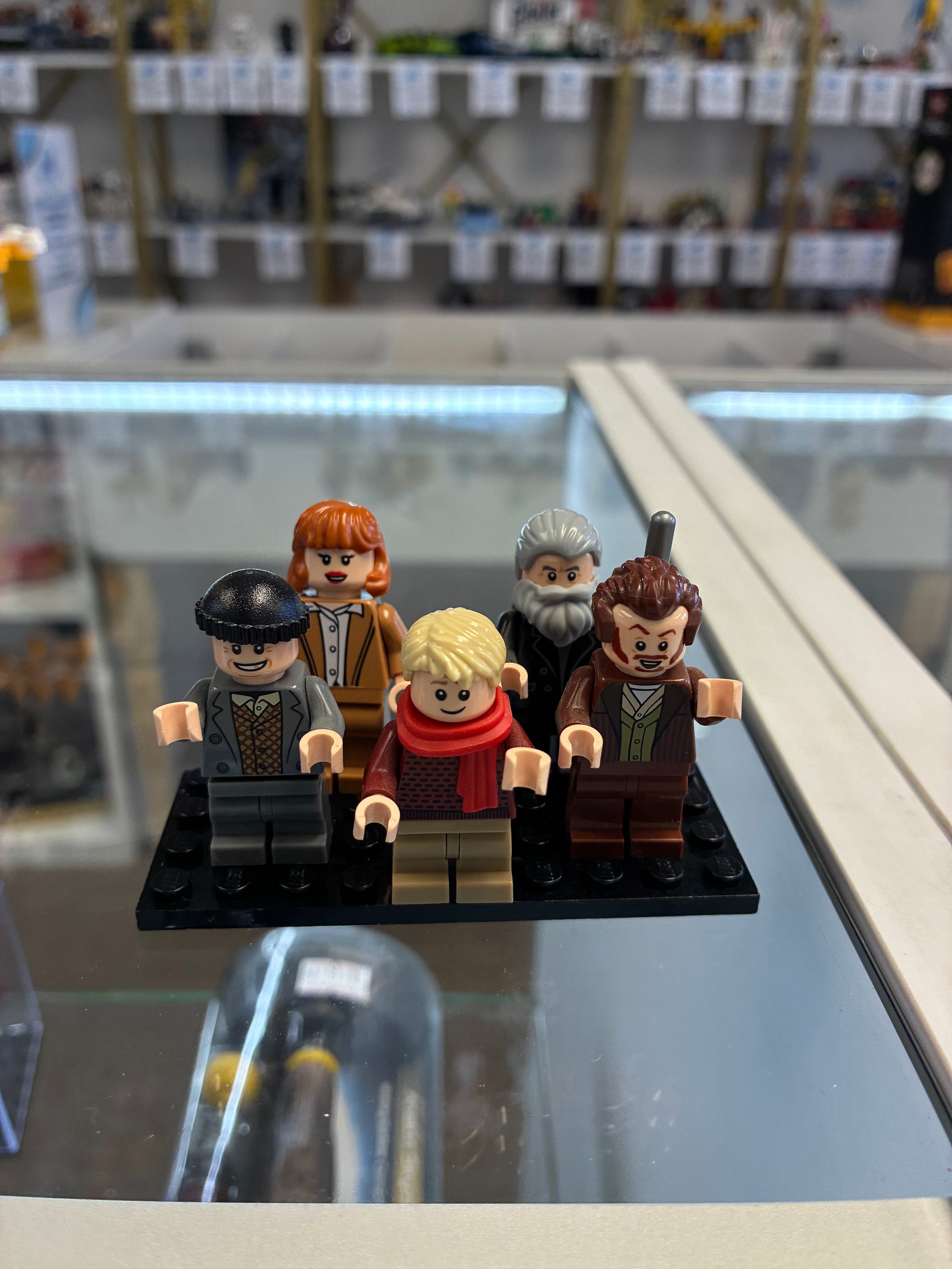 21330 Home Alone House - Used