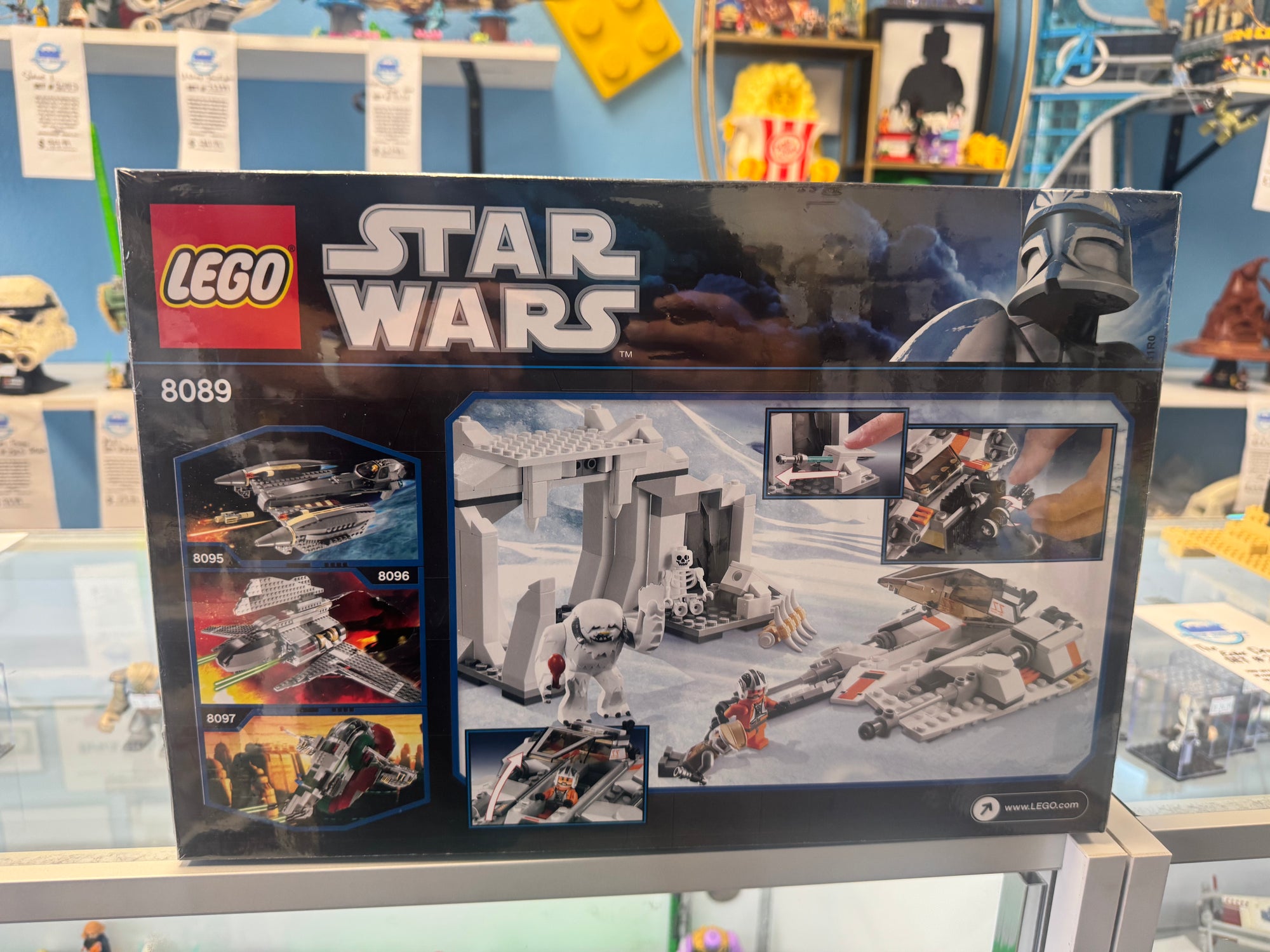 8089 Hoth Wampa Cave - Certified