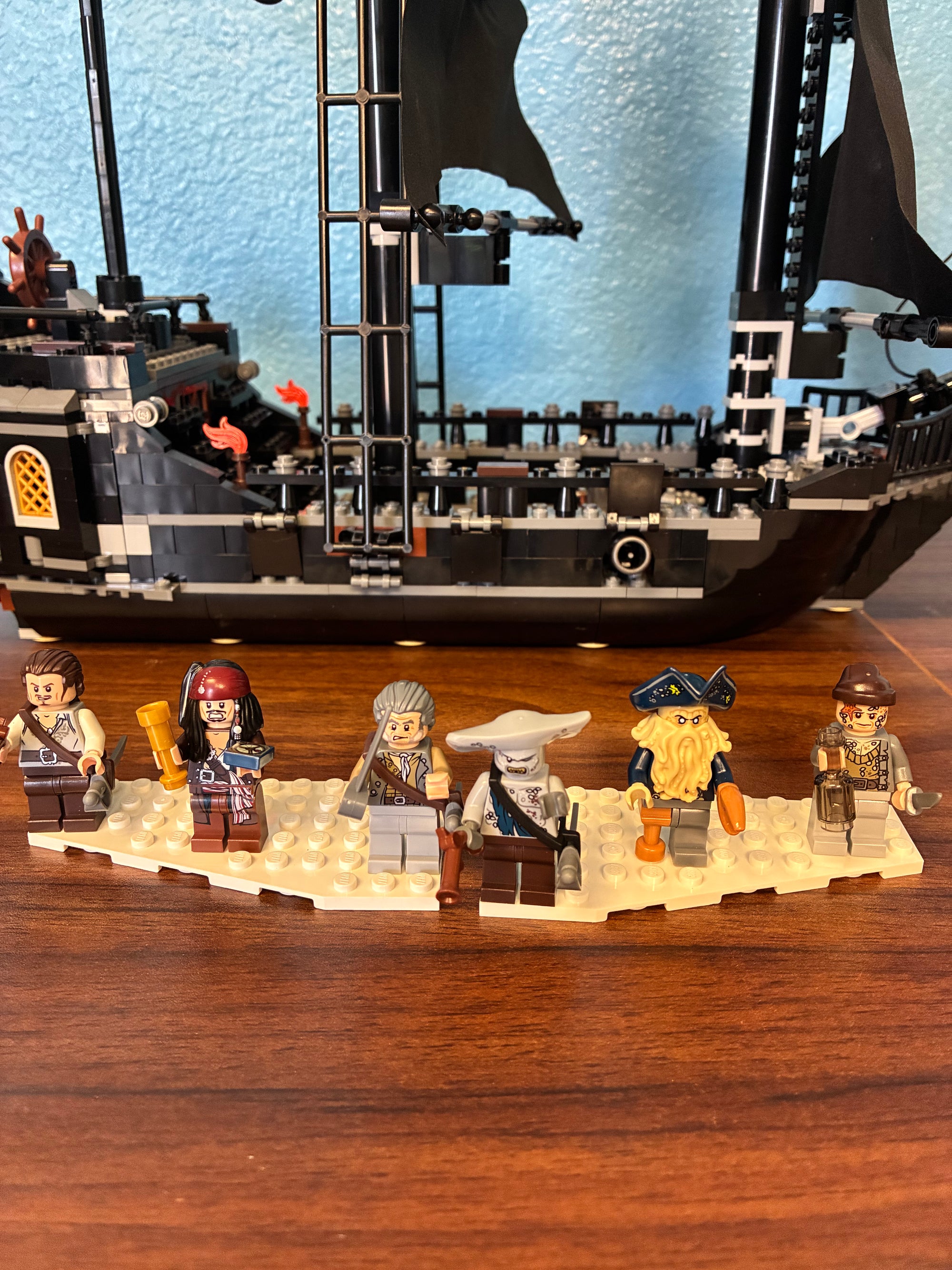4184 Pirates of the Caribbean The Black Pearl - Used