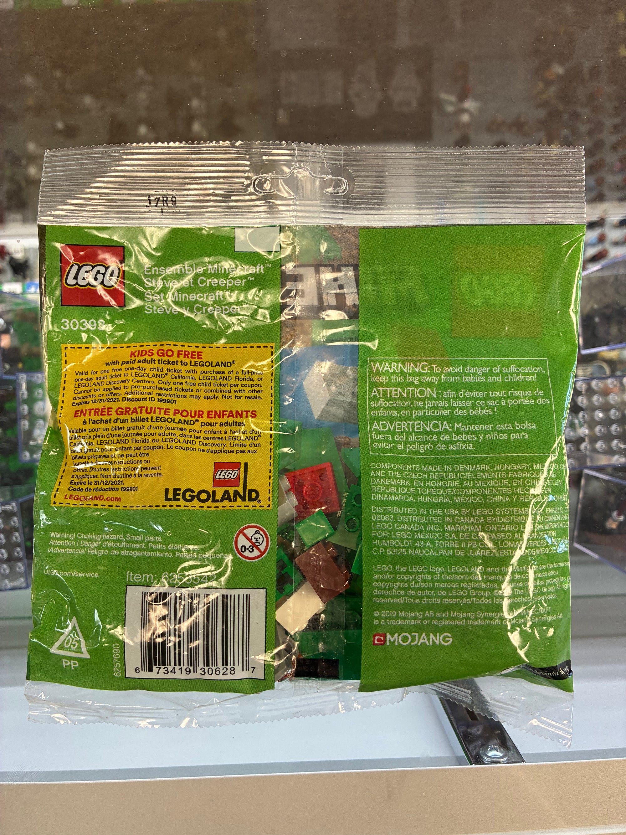 30393 Minecraft Steve and Creeper Polybag - Sealed