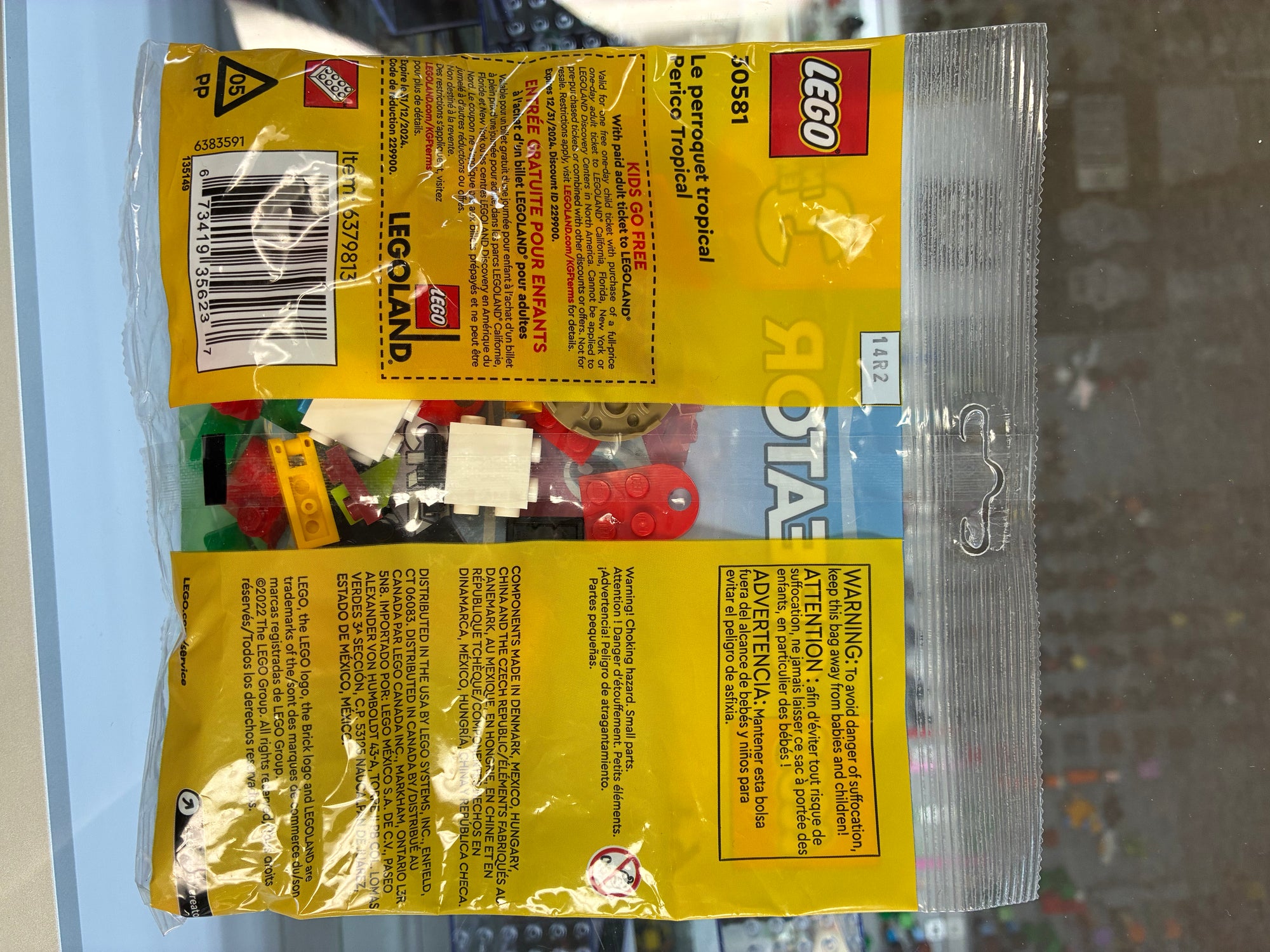 30581 Creator: Tropical Parrot Polybag - Sealed