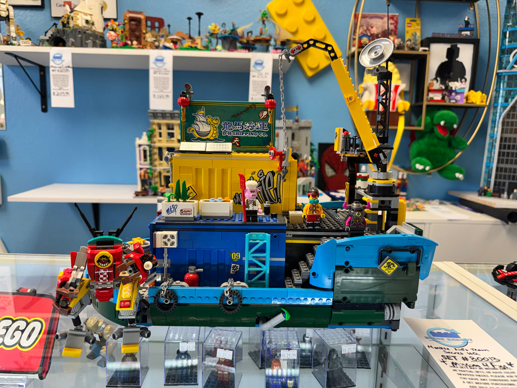 80013 Monkie Kid’s Team Secret HQ *MISSING 4 Figs* - Used
