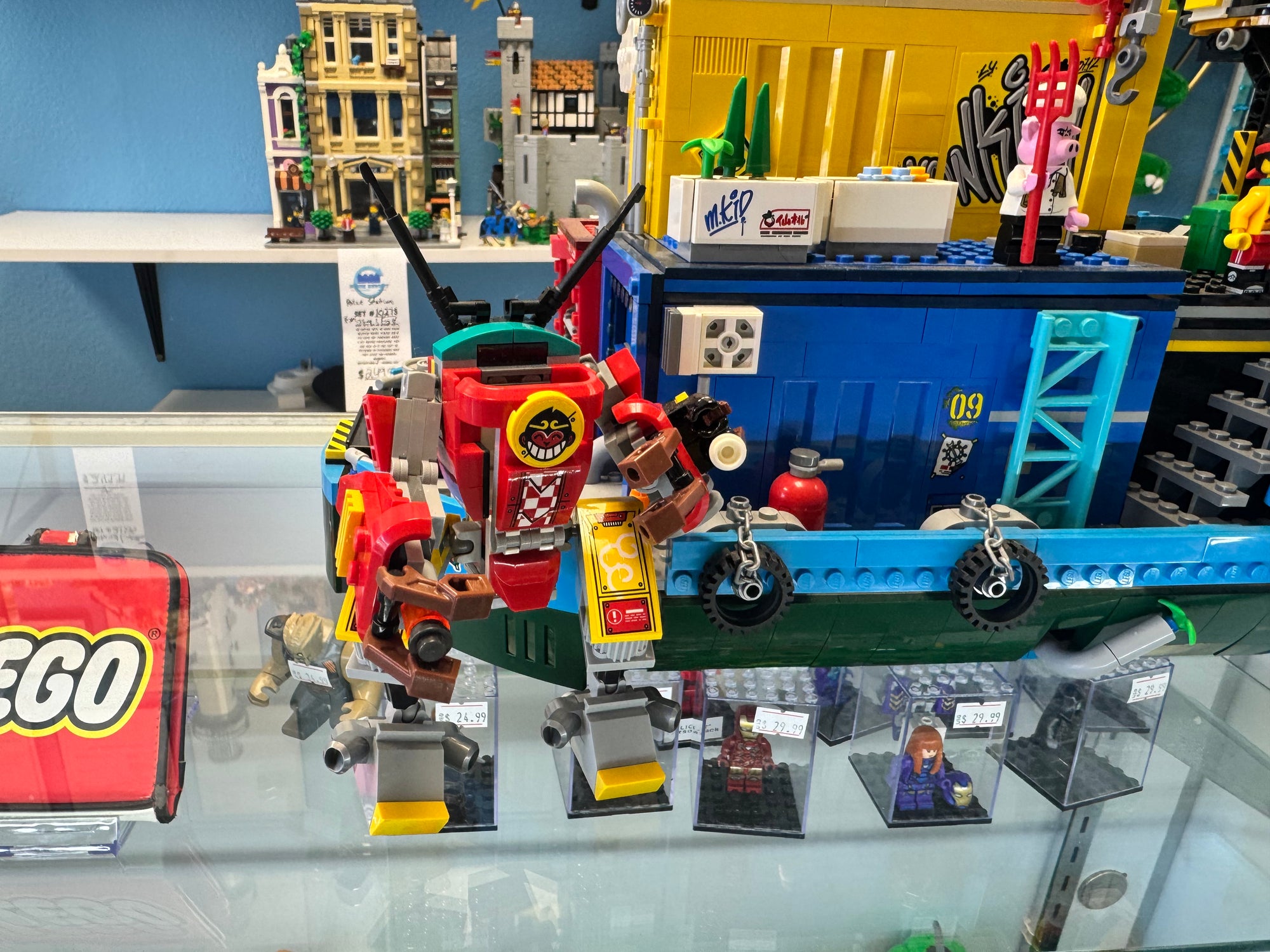 80013 Monkie Kid’s Team Secret HQ *MISSING 4 Figs* - Used