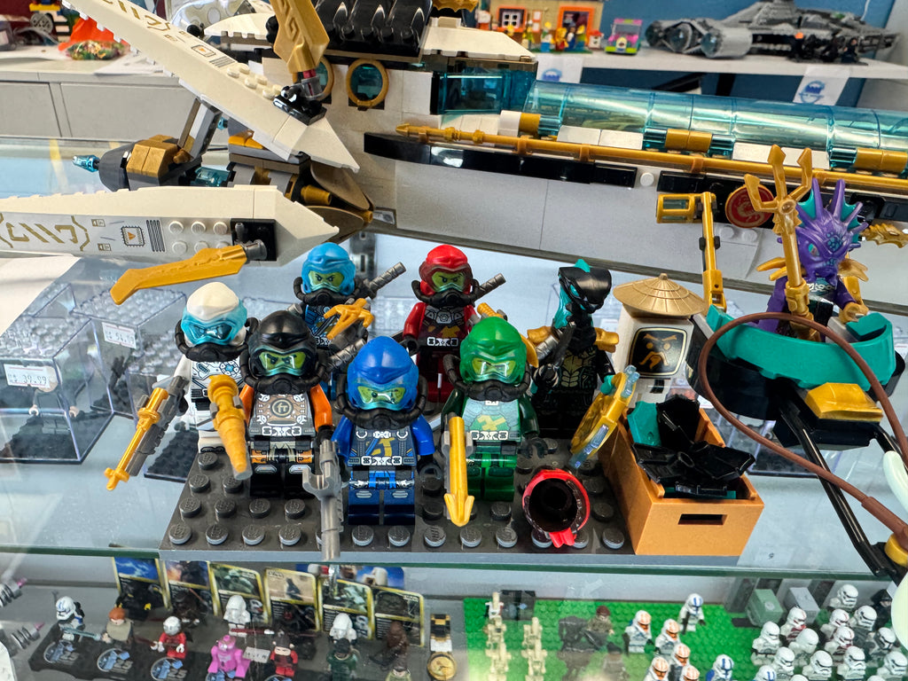 71756 Ninjago Hydro Bounty - Used