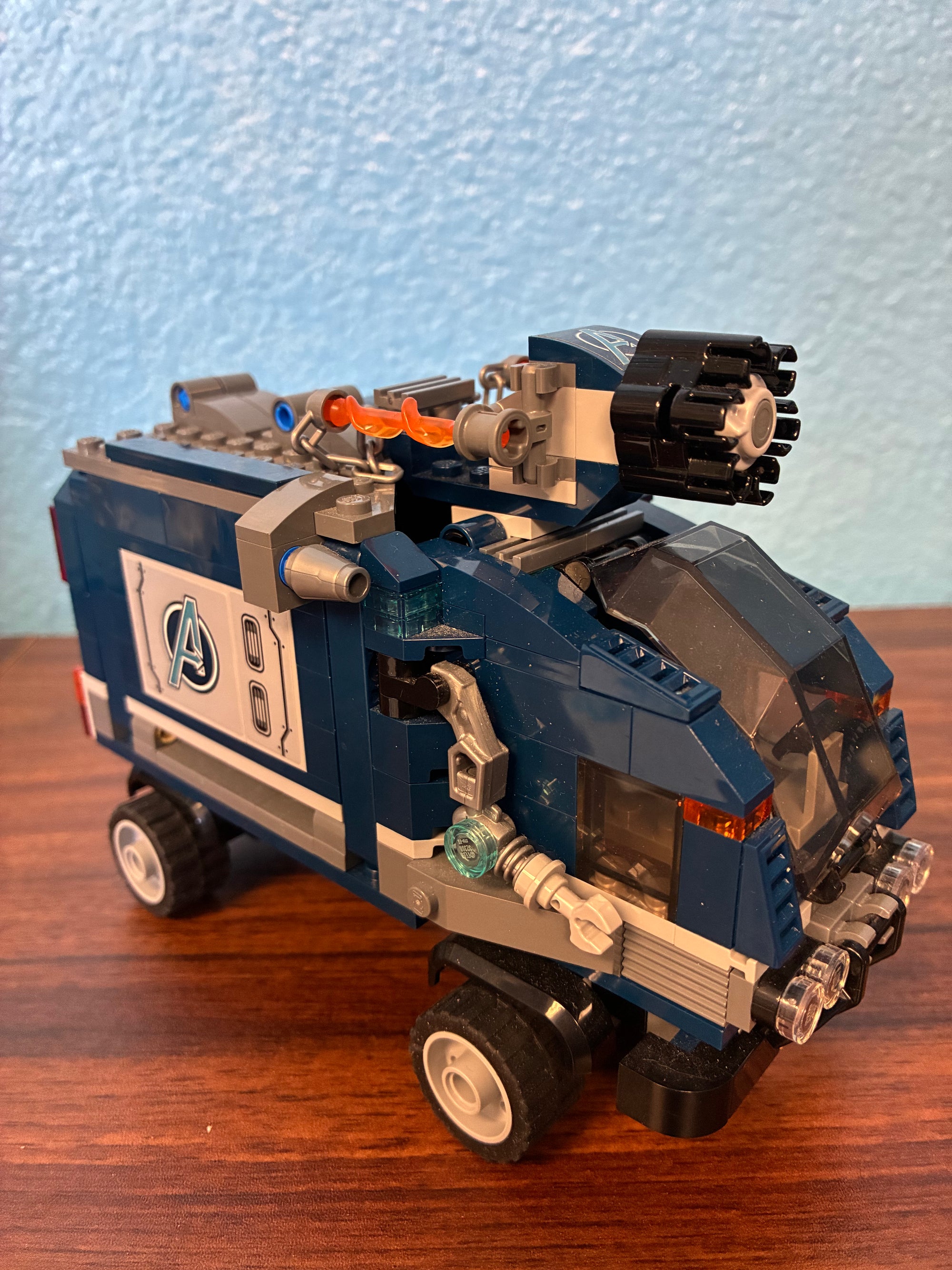 76143 Marvel Avengers Truck Takedown - Used