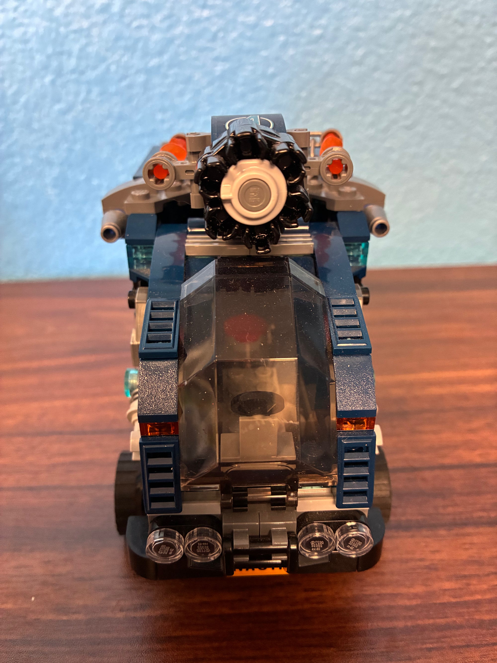 76143 Marvel Avengers Truck Takedown - Used