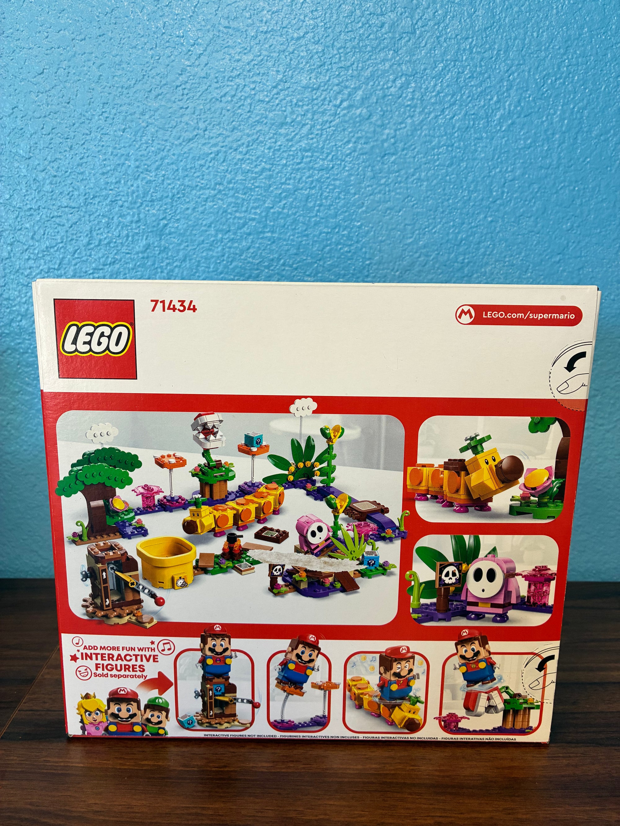 71434 Super Mario Sofa Jungle Maker Set - Sealed