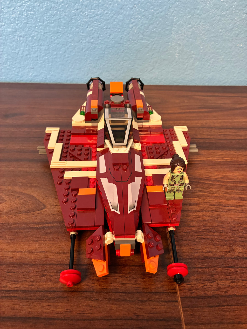 9497 Star Wars Republic Striker-Class Starfighter *MISSING 2 FIGS* - Used