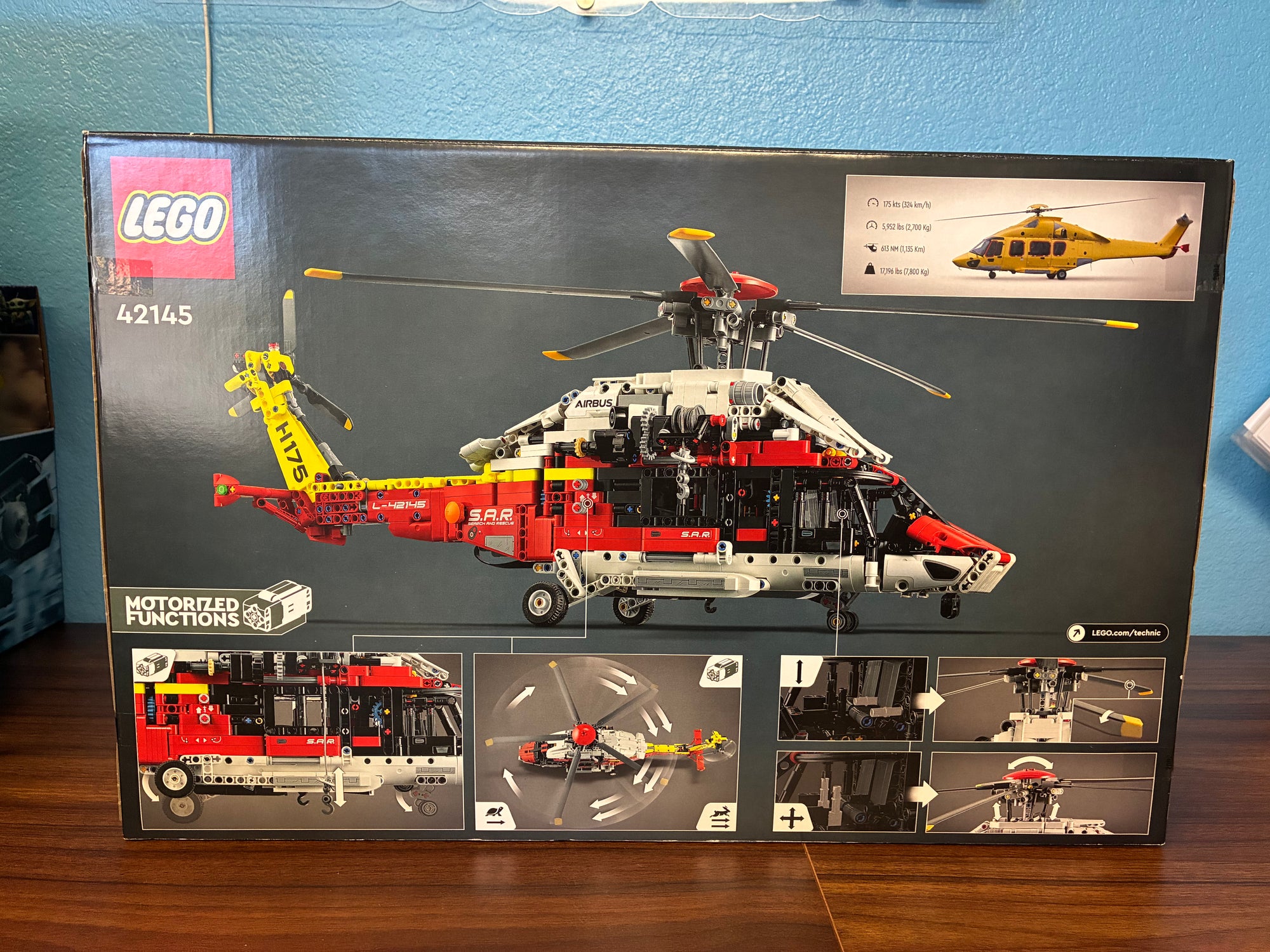 42145 Technic Airbus H175 Rescue Helicopter - Sealed