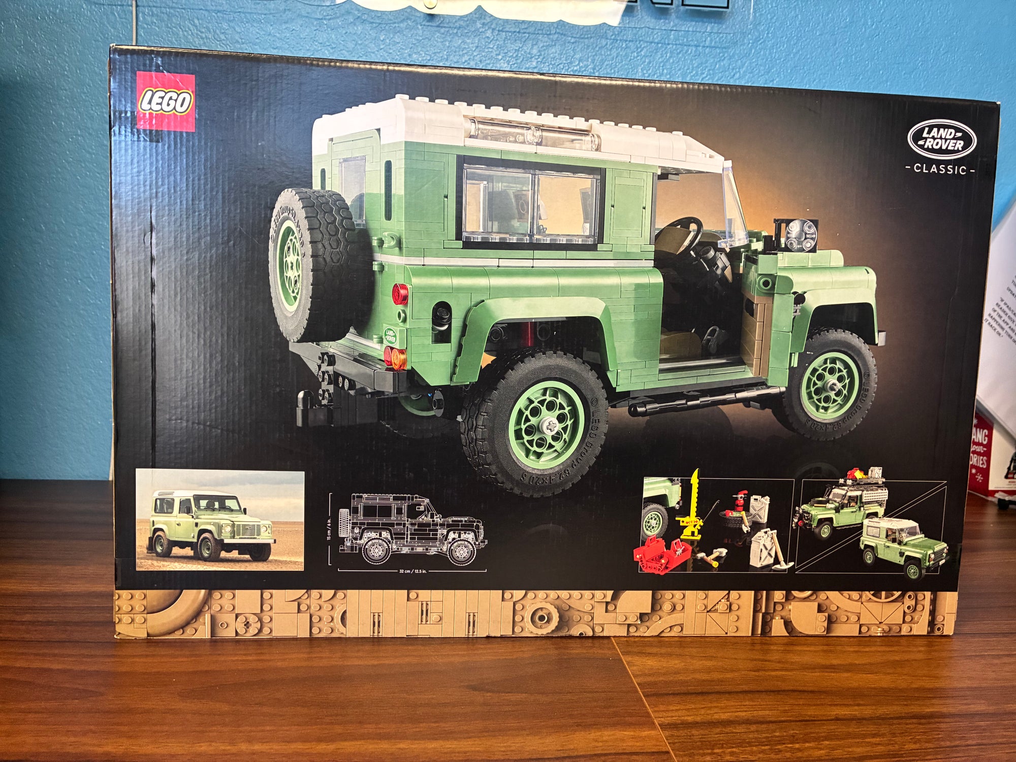 10317 Technic Land Rover Classic Defender 90 - Sealed