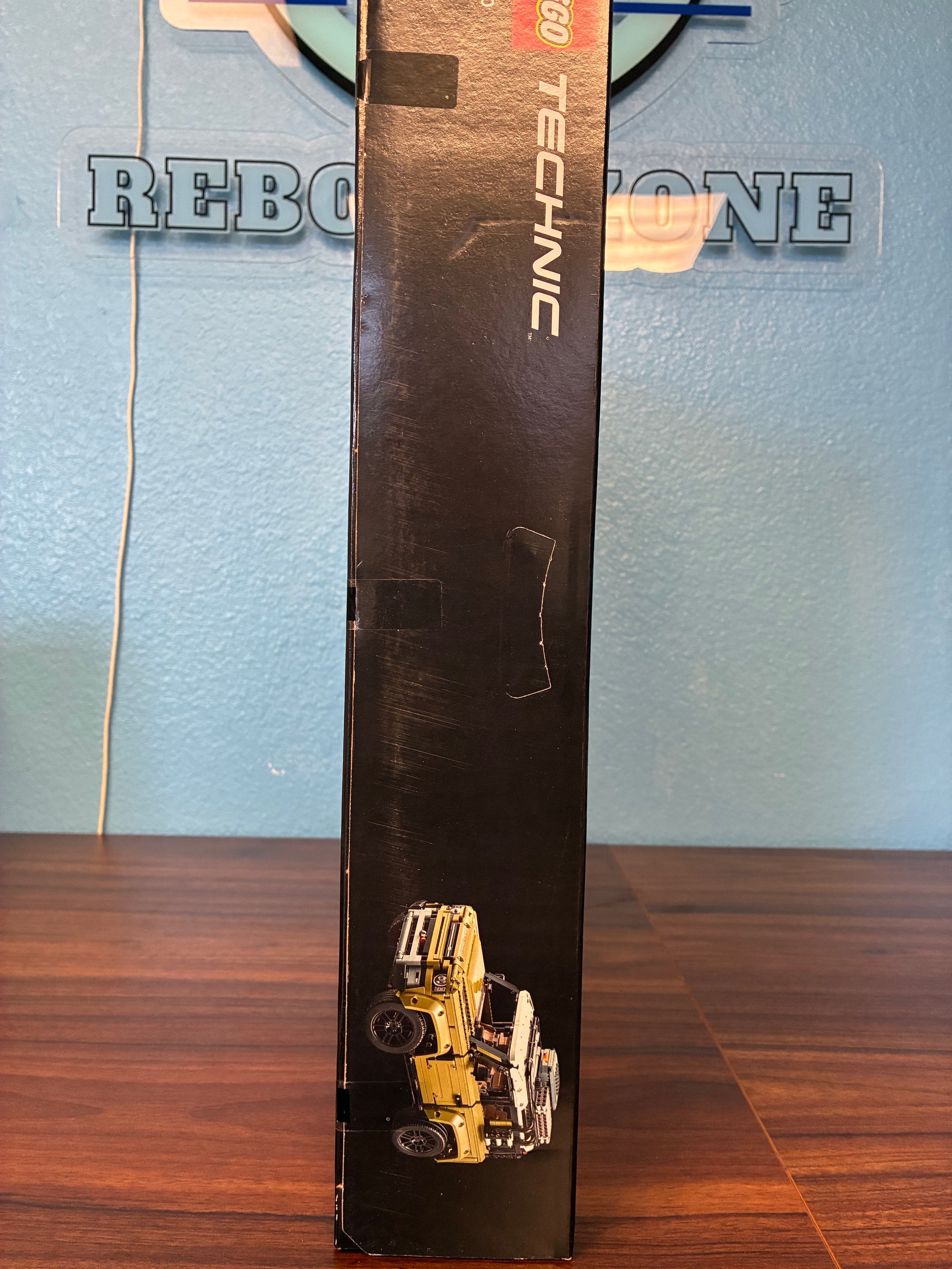 42110 Technic Land Rover Defender - Sealed