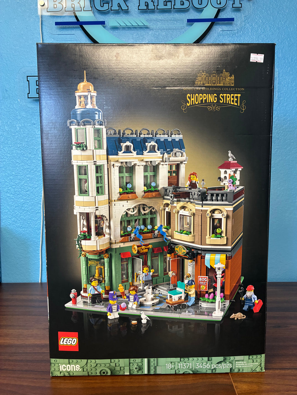 11371 ICONS Shopping Street - Sealed