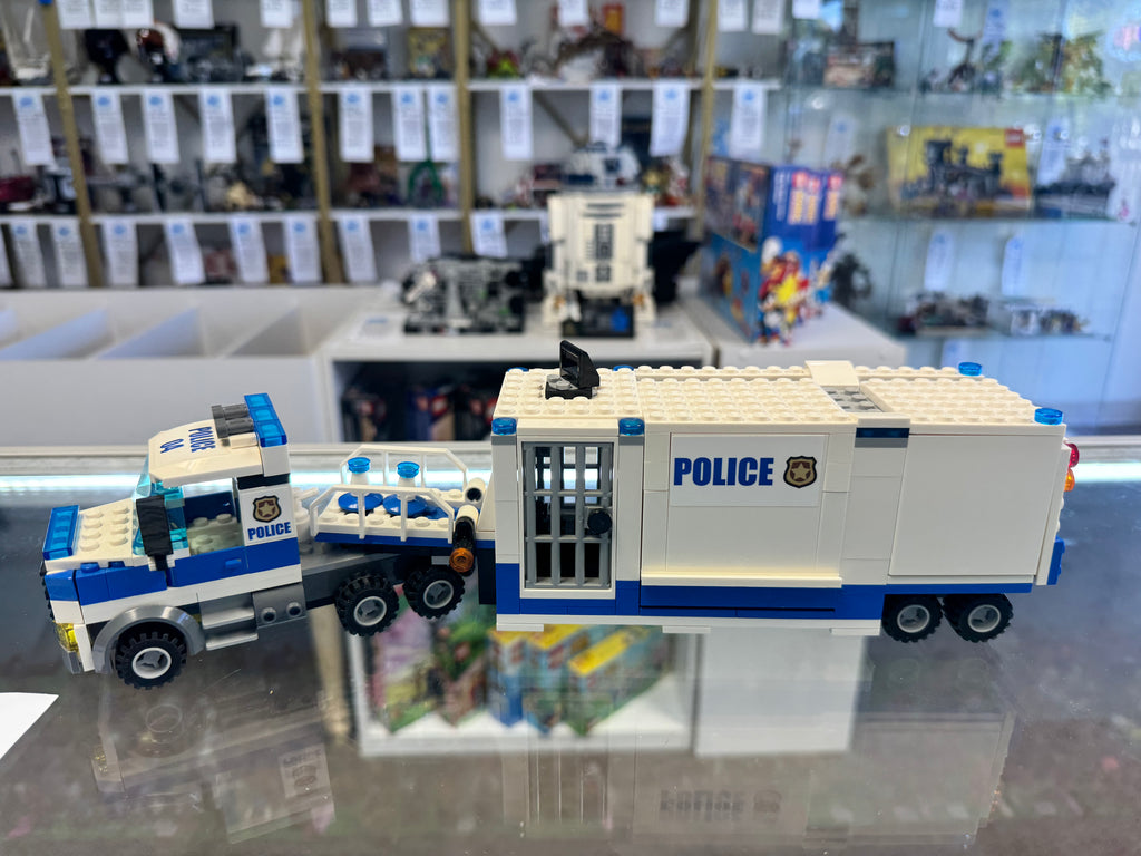 60139 Police Mobile Command Center *NO FIGS* - Used