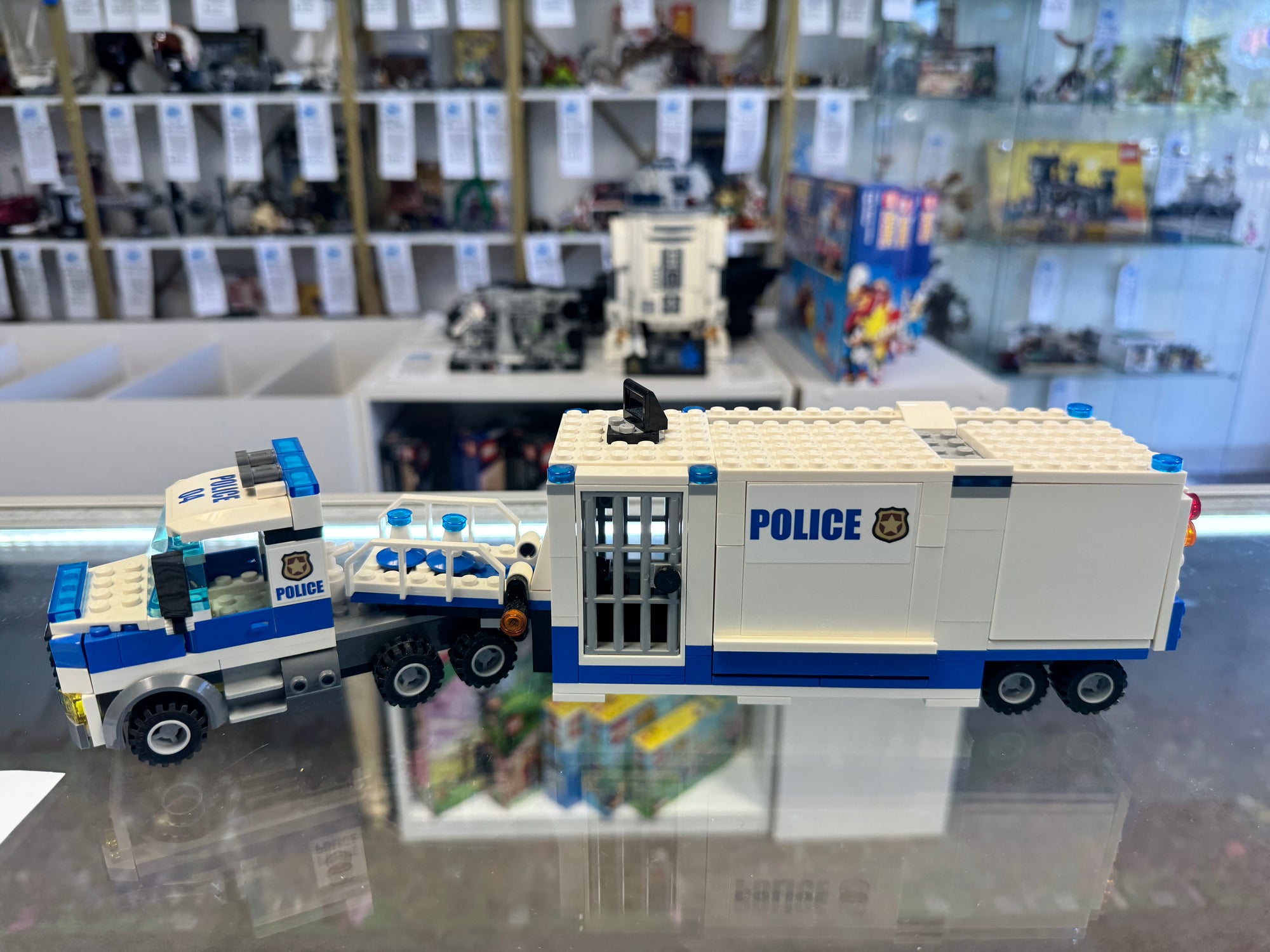 60139 Police Mobile Command Center *NO FIGS* - Used