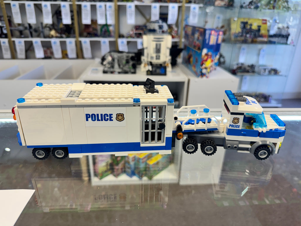 60139 Police Mobile Command Center *NO FIGS* - Used