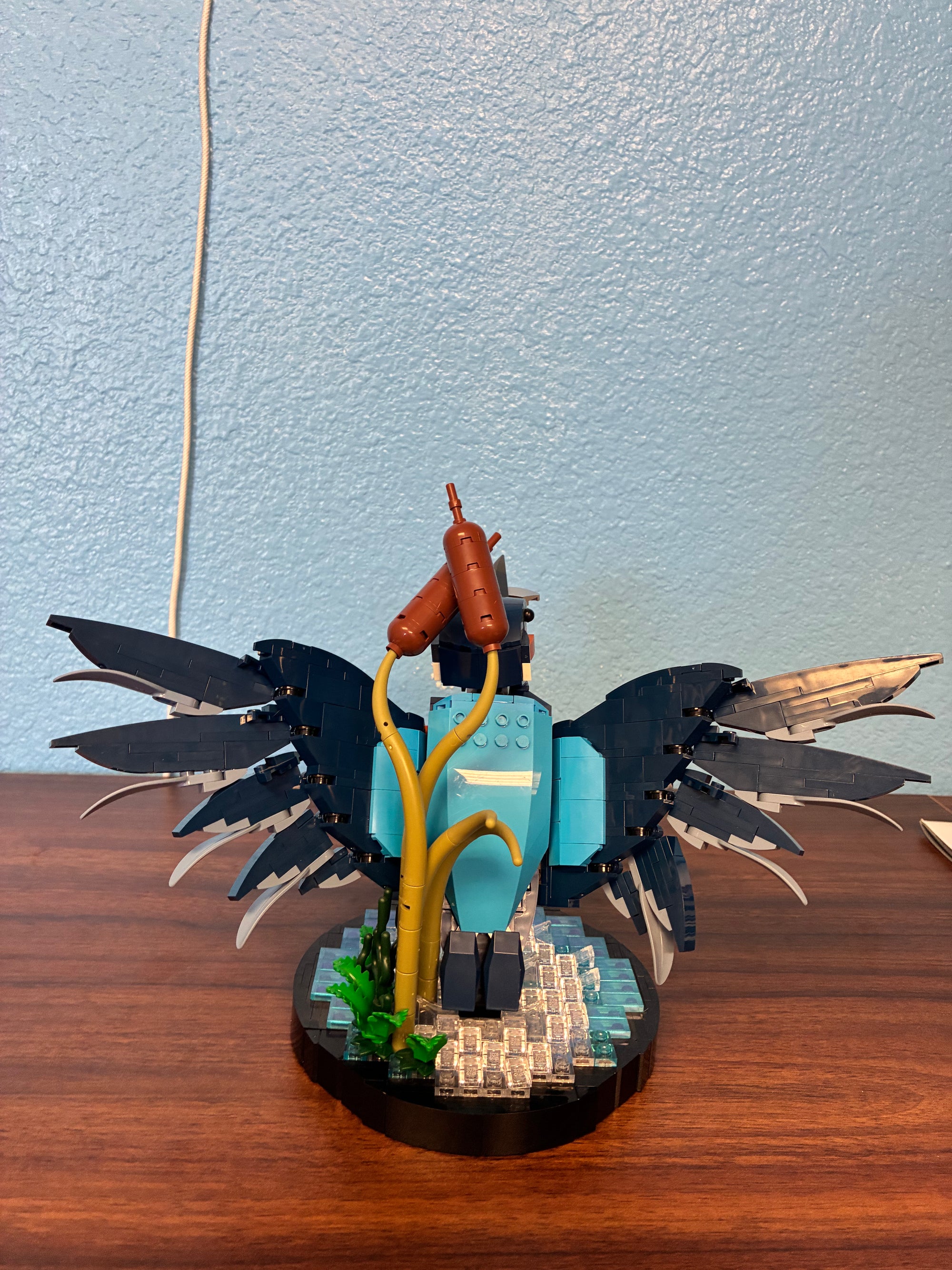 10331 Kingfisher Bird - Used