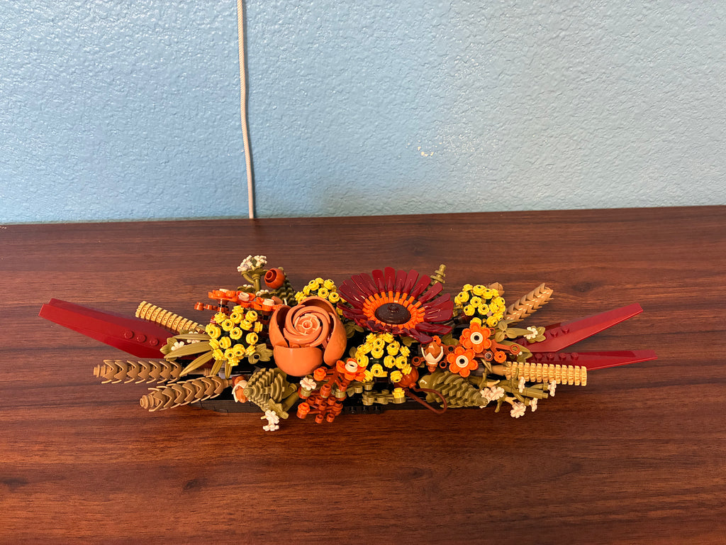 10314 Botanicals Dried Flower Centerpiece- Used