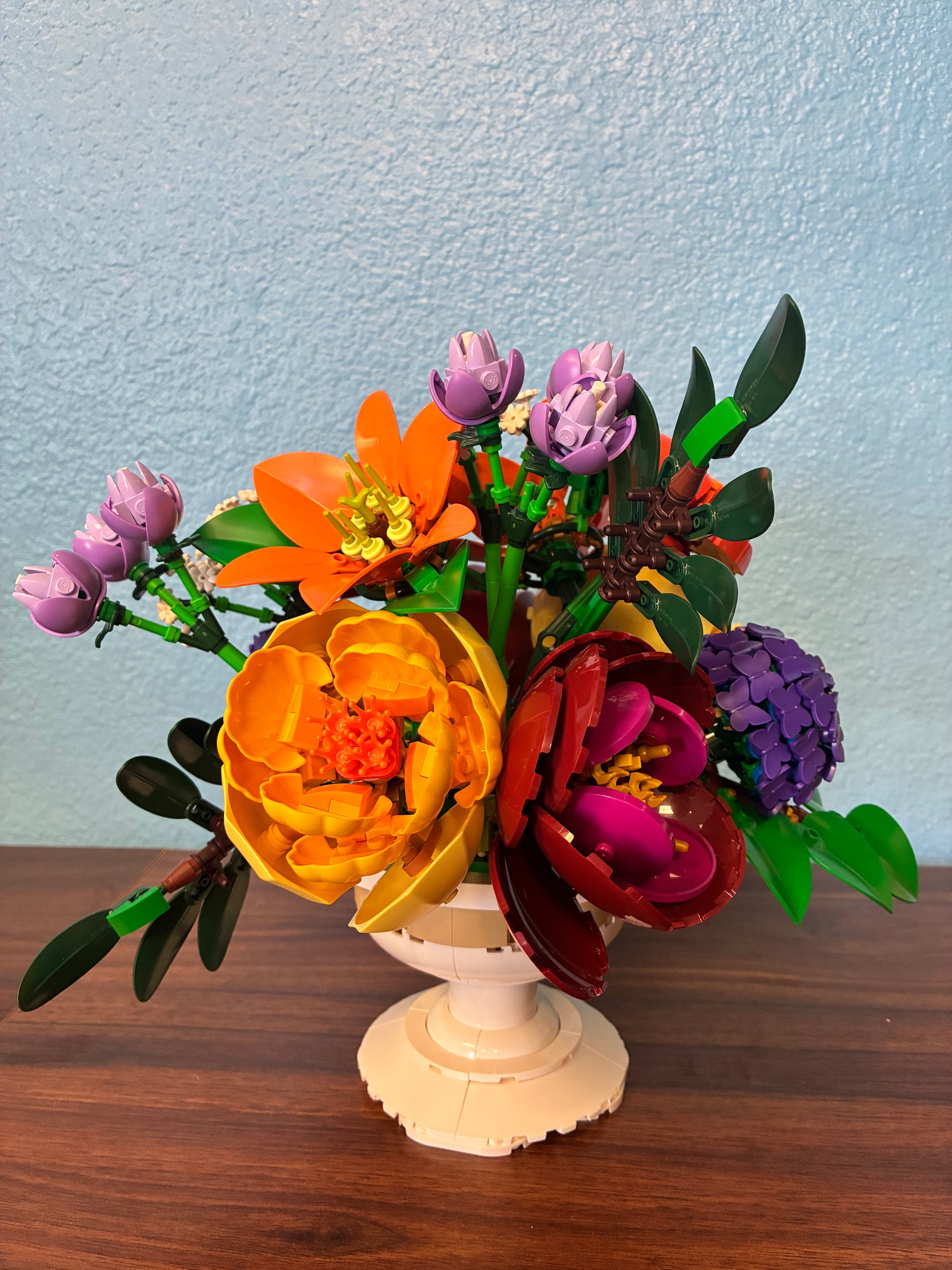 10345 Botanicals Flower Arrangement - Used