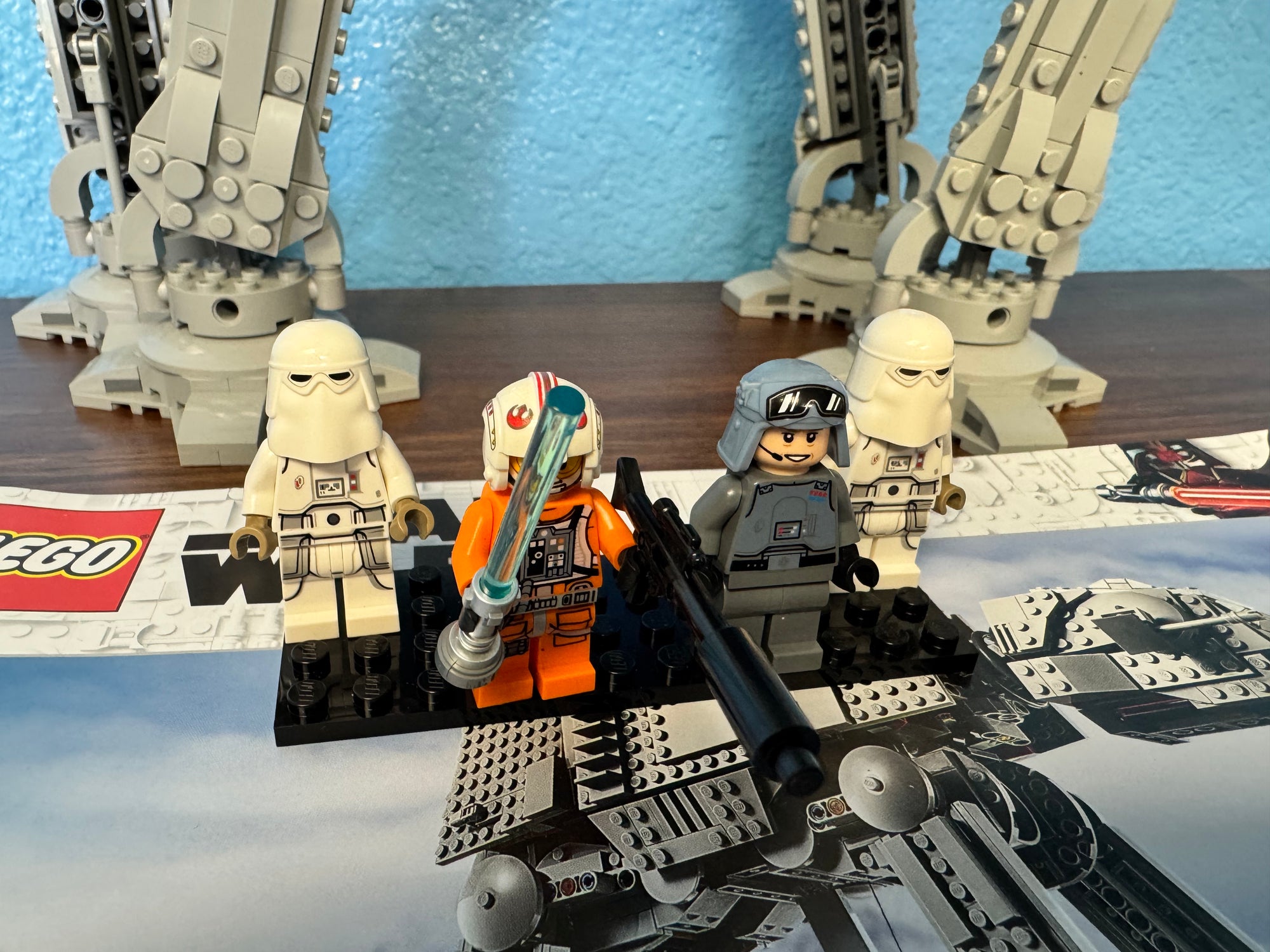 75288 AT-AT *MISSING 2 FIGS, and Speeder* - Used