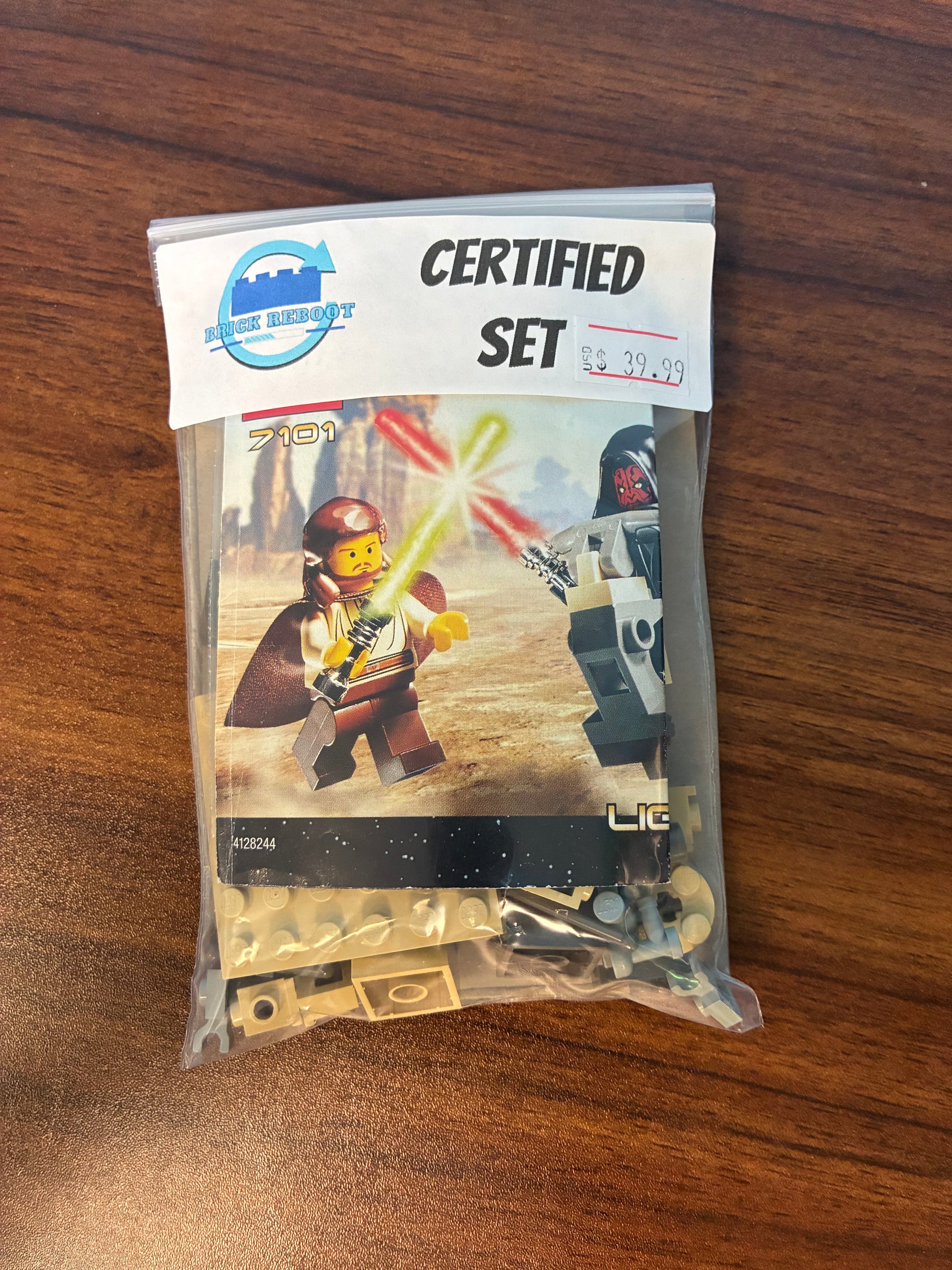 7101 Star Wars Lightsaber Duel - Certified