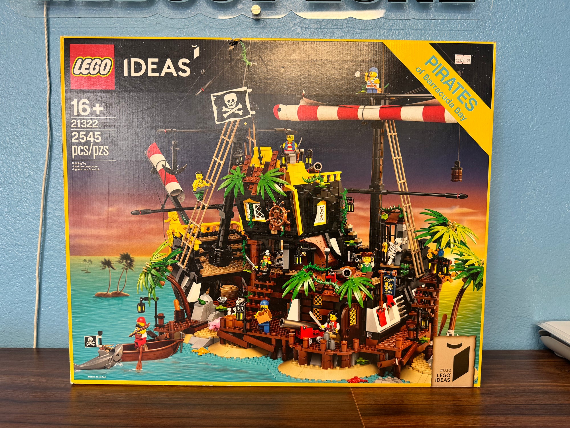 21322 Pirates Barracuda Bay Ship Island - Certified