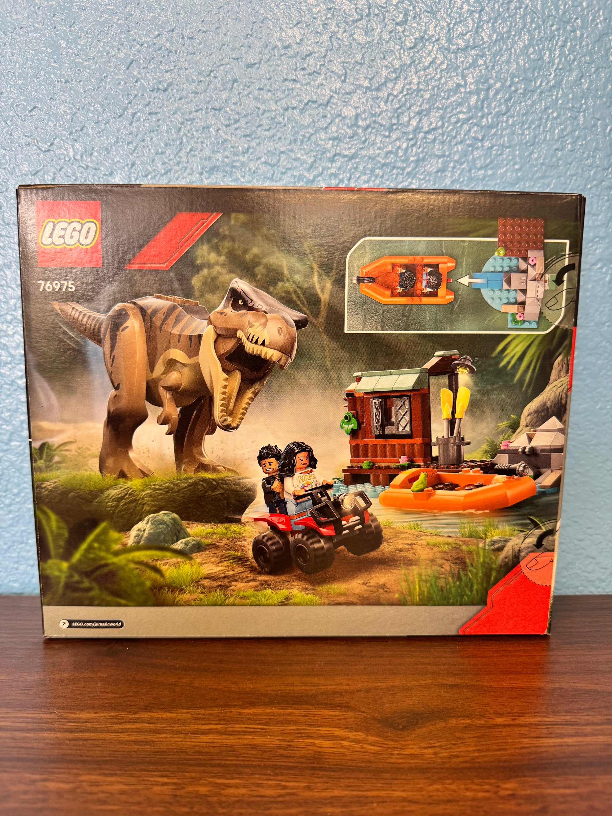 76975 T. Rex River Escape - Sealed
