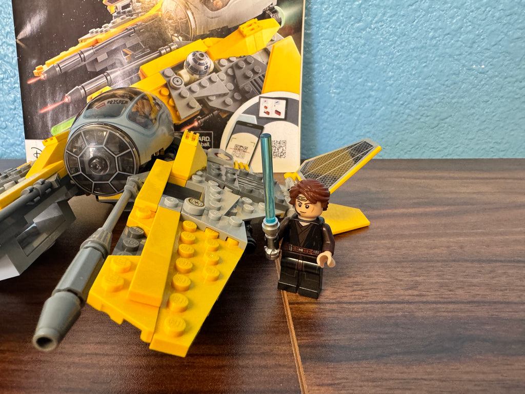 75281 Anakin’s Jedi Interceptor - Used