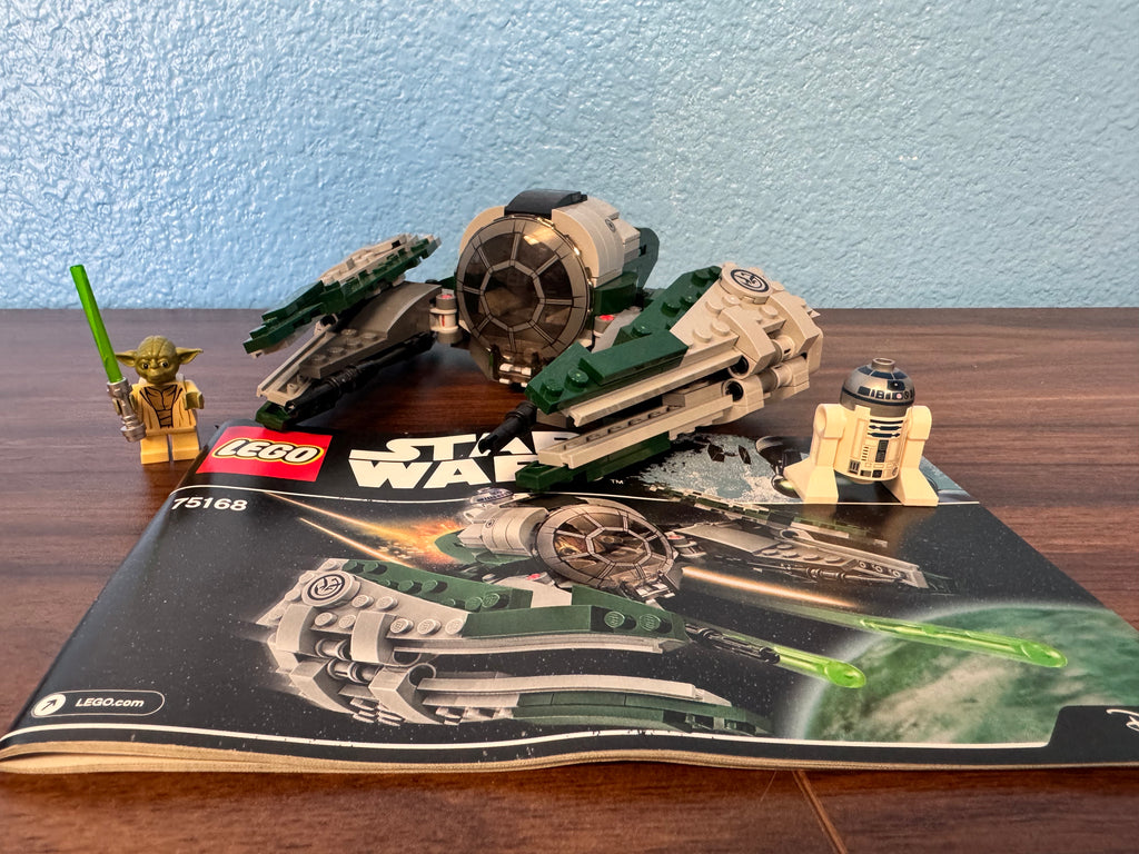 75168 Yoda’s Starfighter - Used