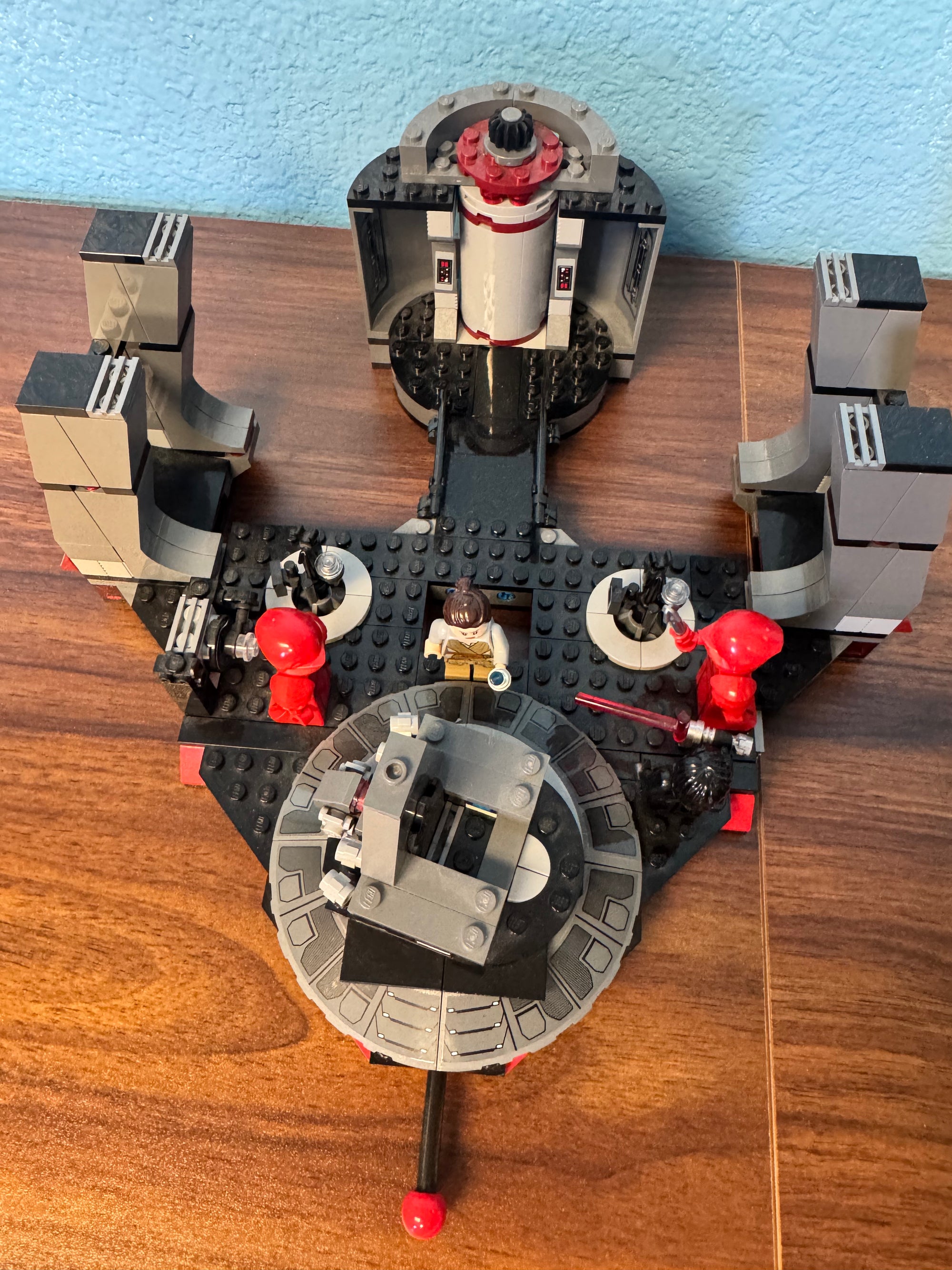 75216 Snoke’s Throne Room *NO SNOKE FIG* - Used