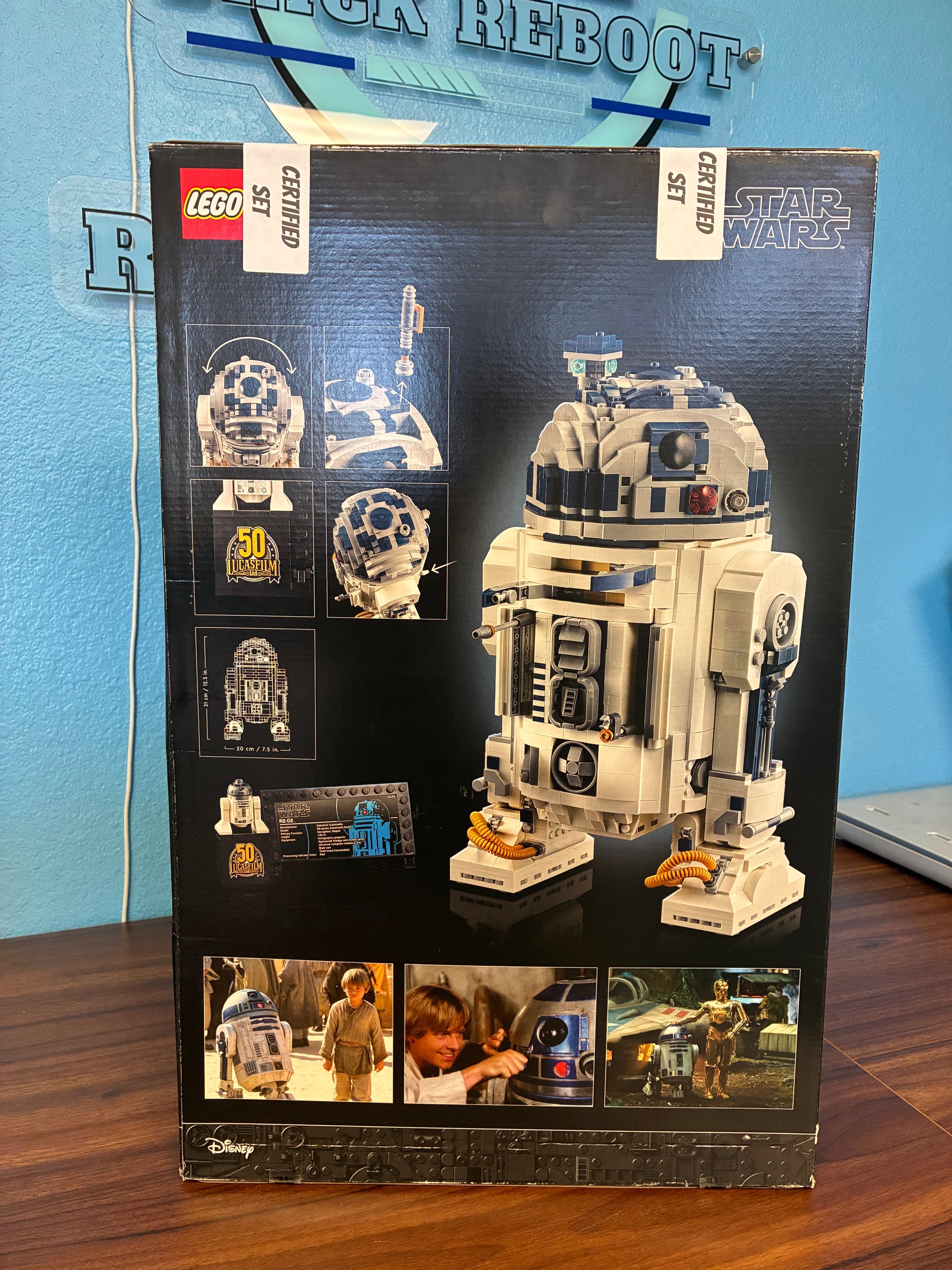 75308 Star Wars: R2-D2 - Certified