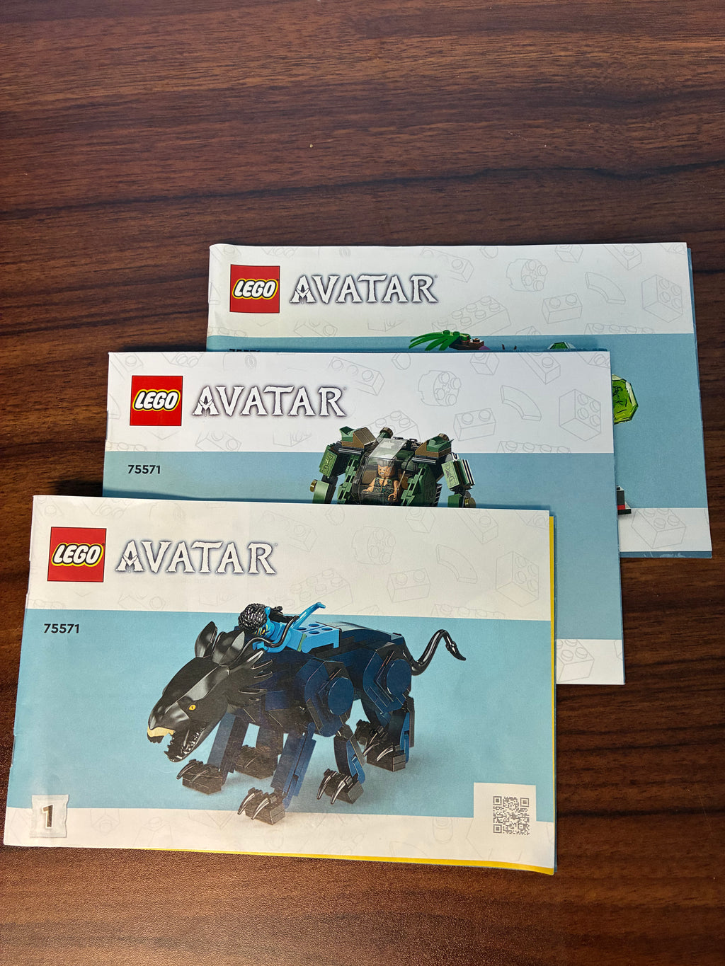 75571 Avatar: Neytiri & Thanator vs. AMP suit Quaritch