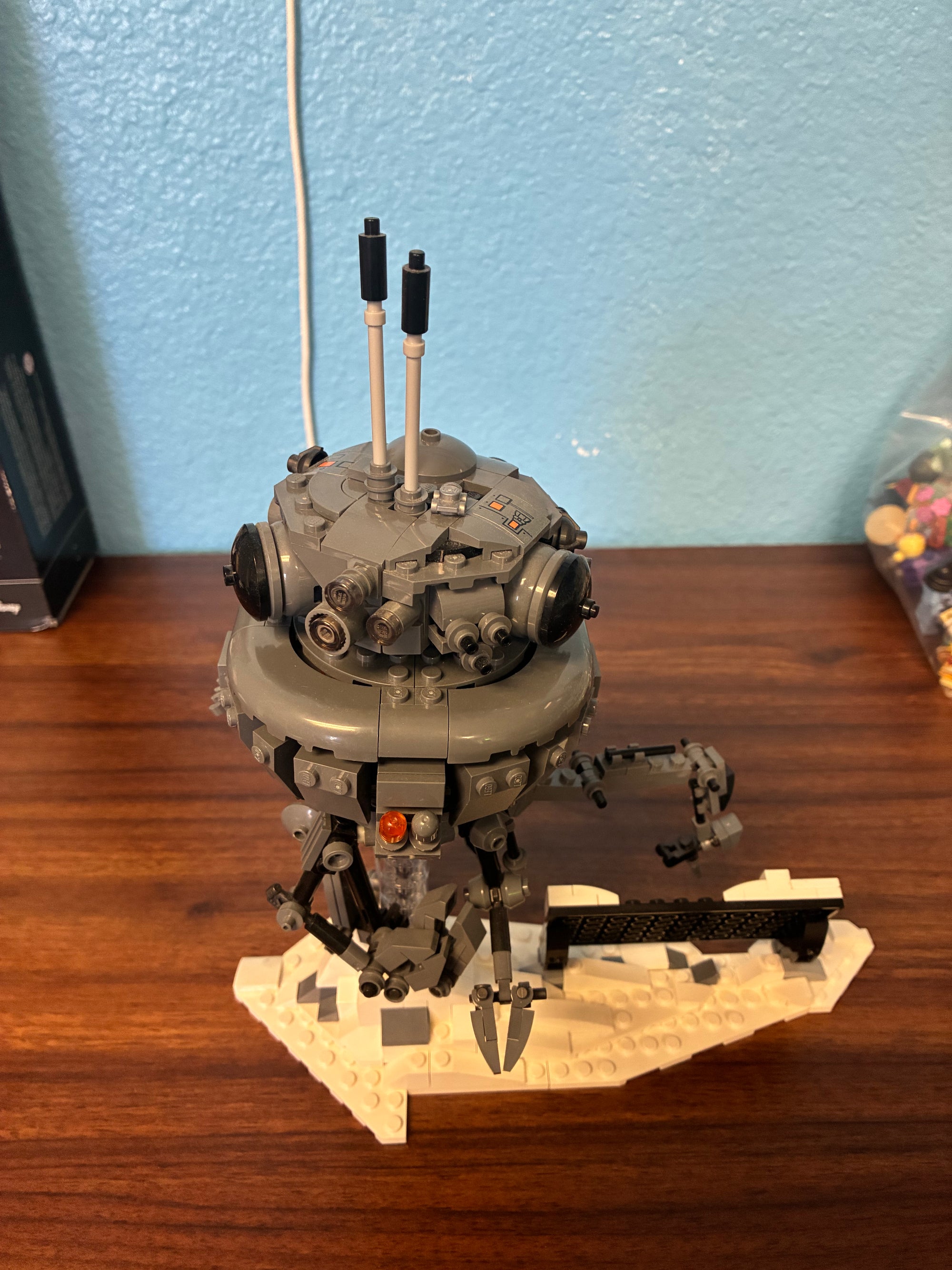 75306 - Star Wars Imperial Probe Droid - Used