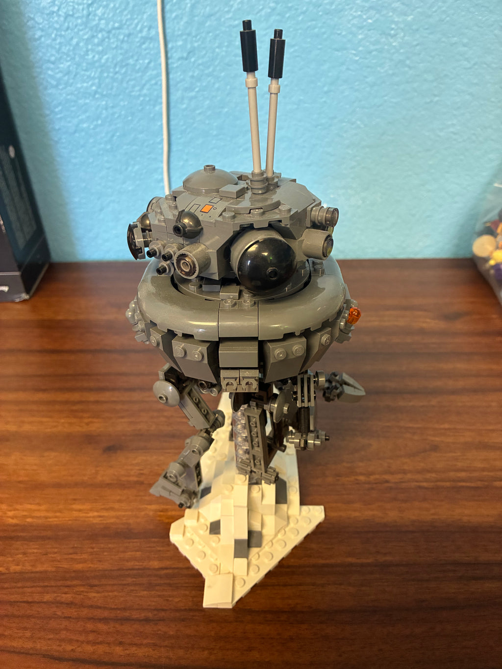 75306 - Star Wars Imperial Probe Droid - Used