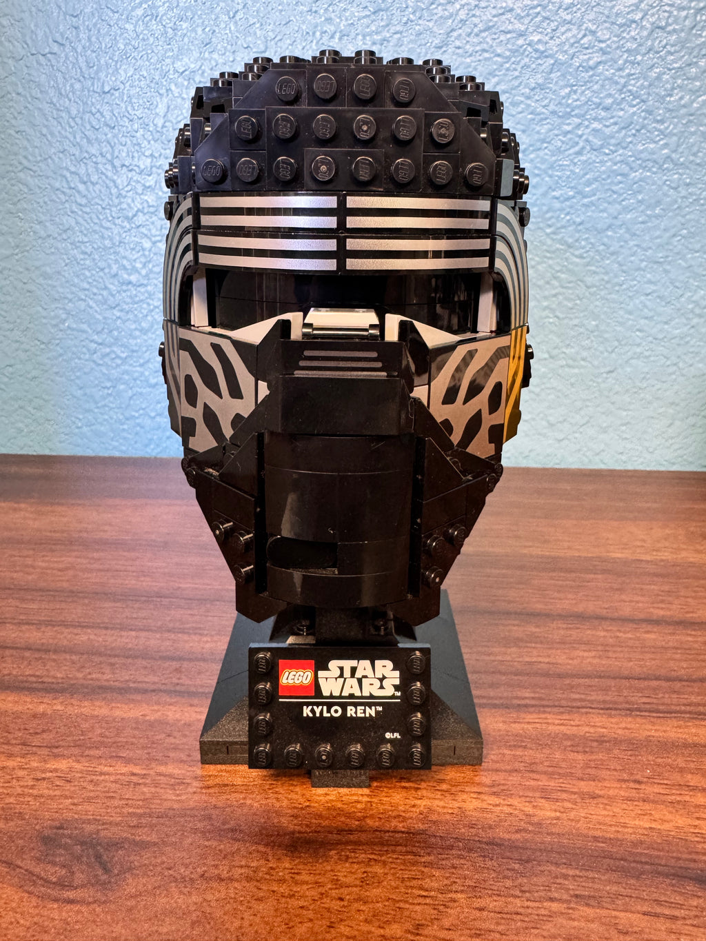 75415 Kyle REN’s Helmet - Used