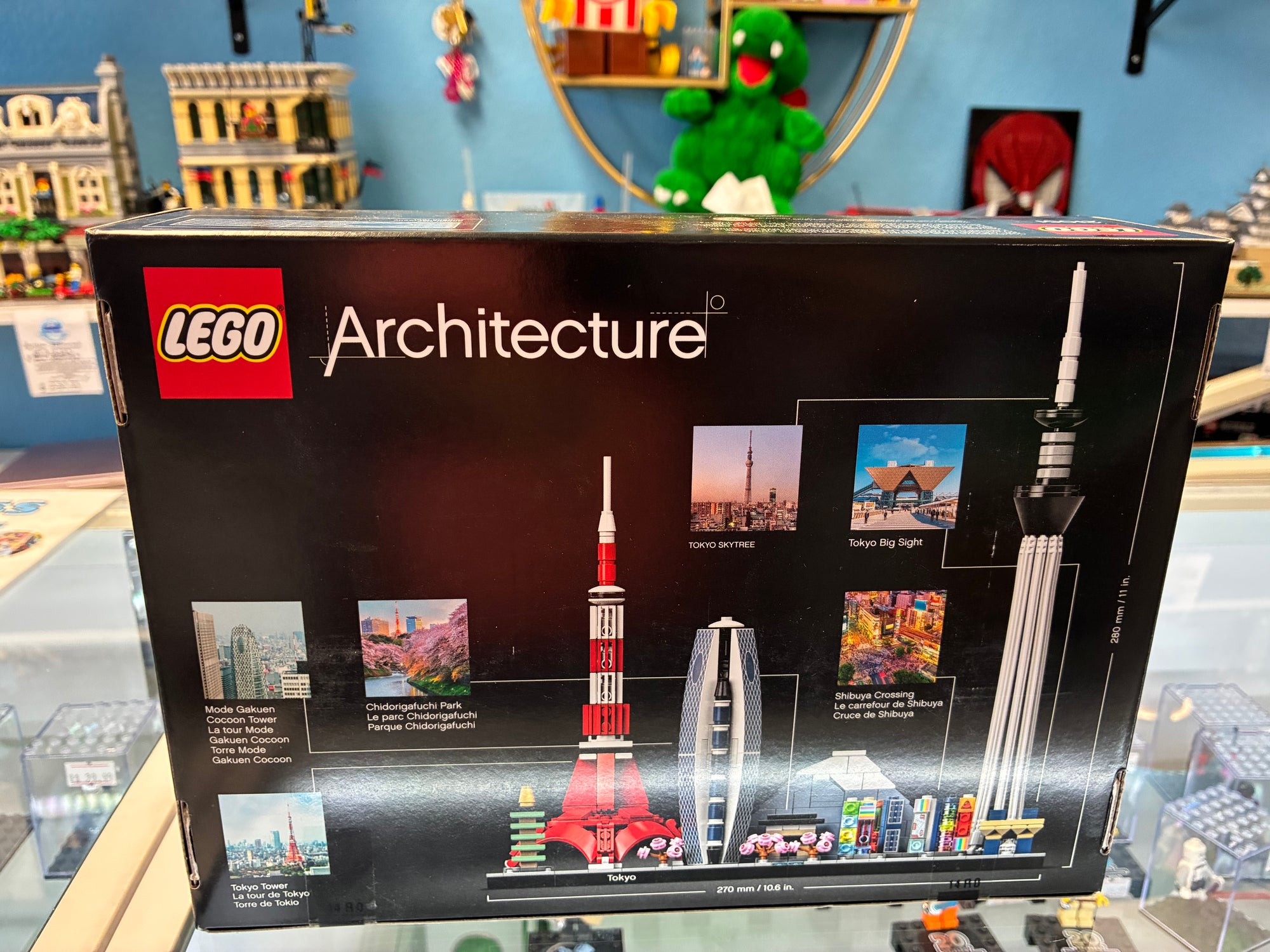 21051 Architecture Tokyo Japan - Sealed